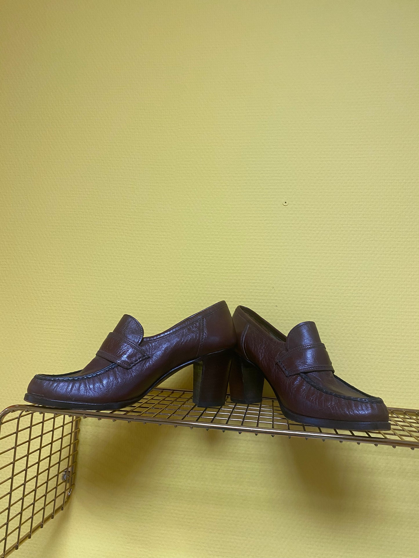 Escarpin en cuir 70s