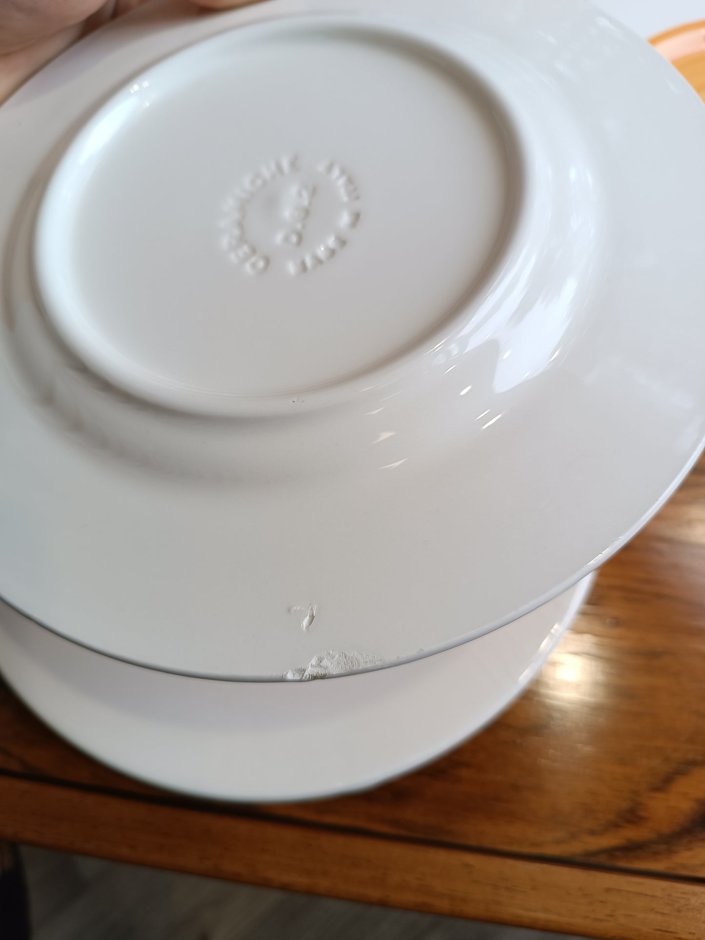 Assiettes italiennes motifs paintes a la main.