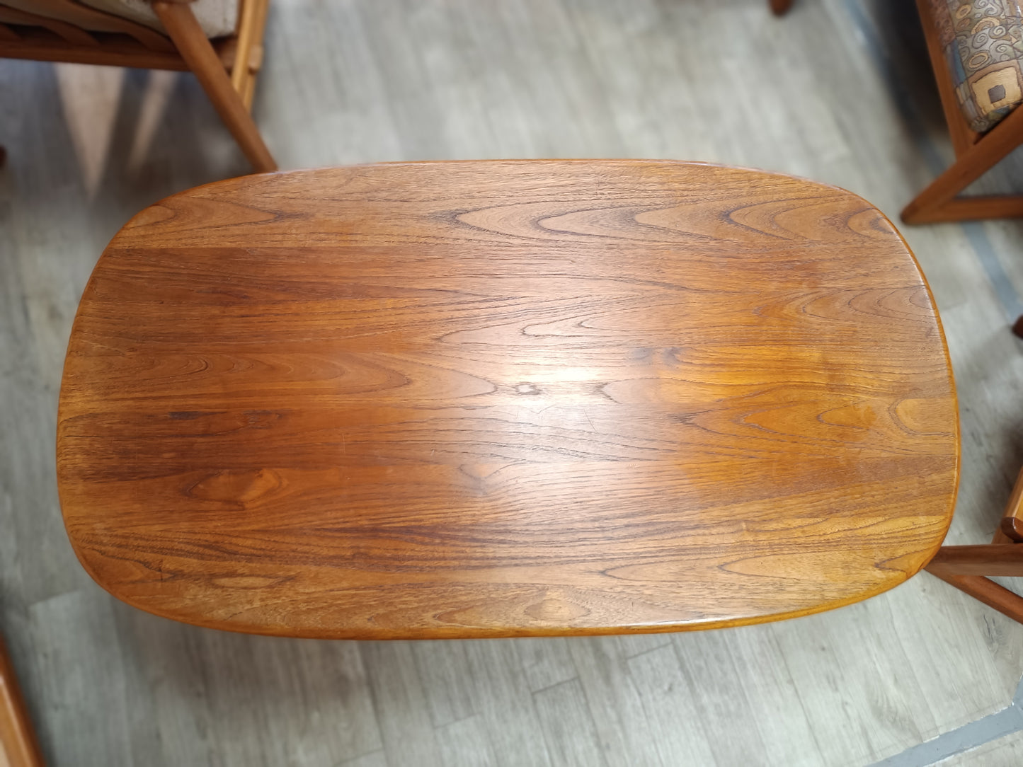 Table basse scandinave en teck massif années 70's