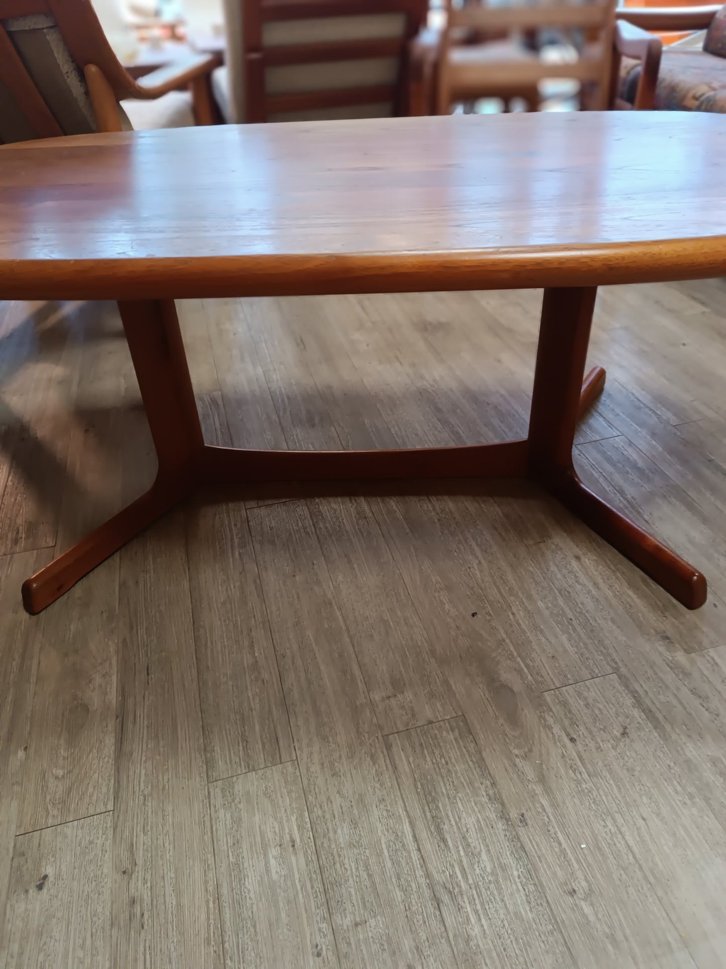 Table basse scandinave en teck massif années 70's
