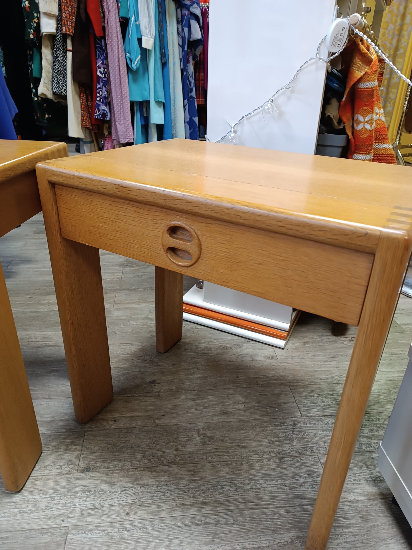 Paire de chevets scandinaves de Eskø Pajamies