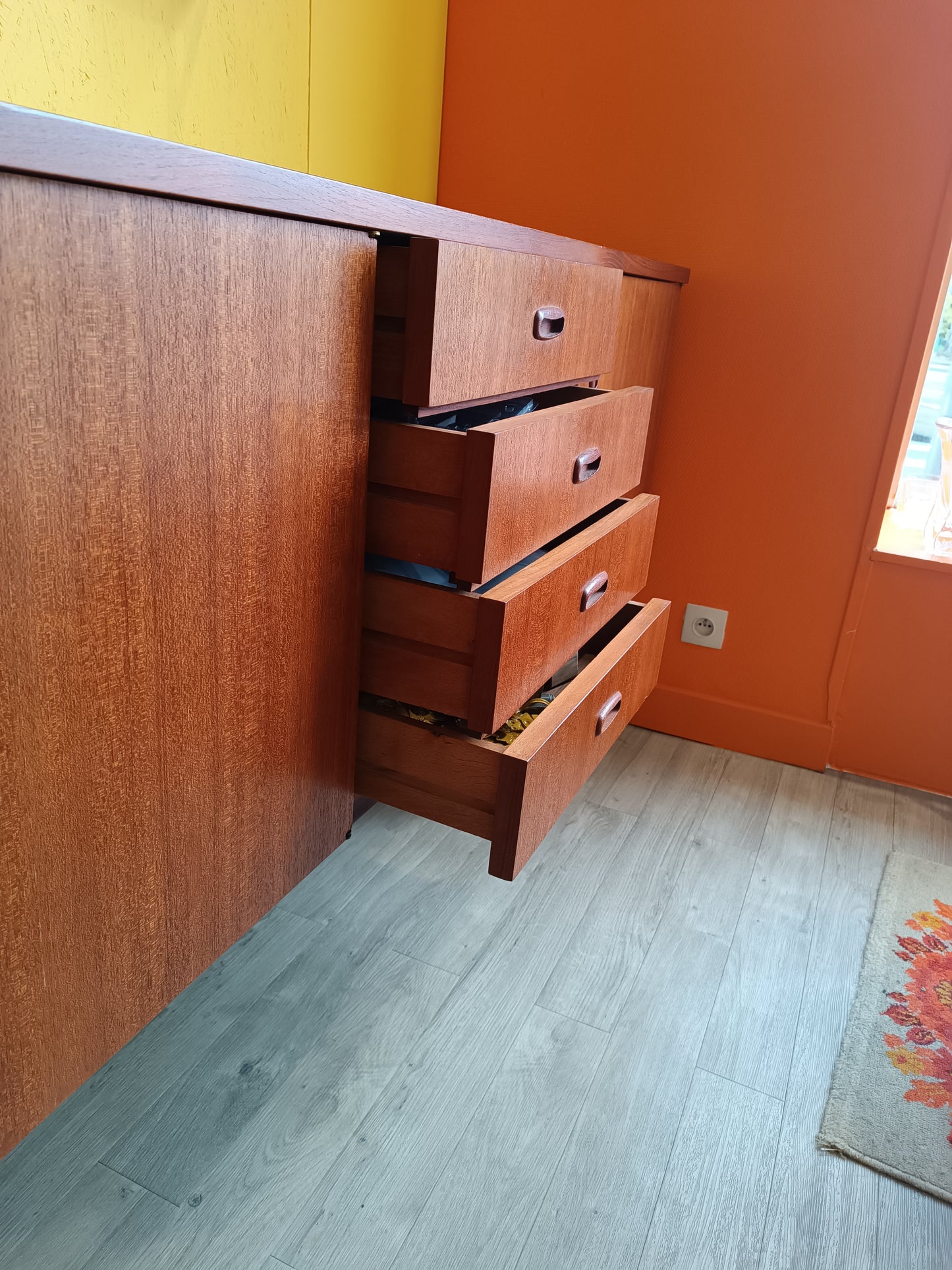 Enfilade scandinave années 60