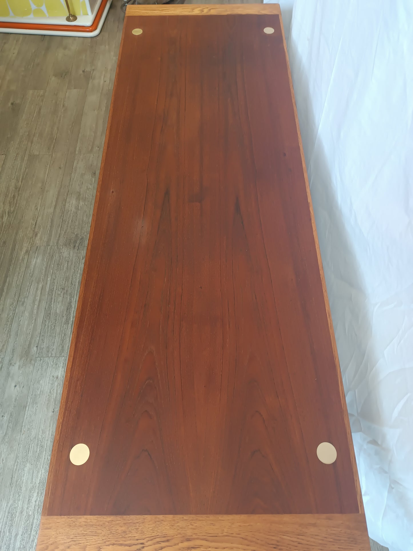 Table basse scandinave en teck et chêne années 60's