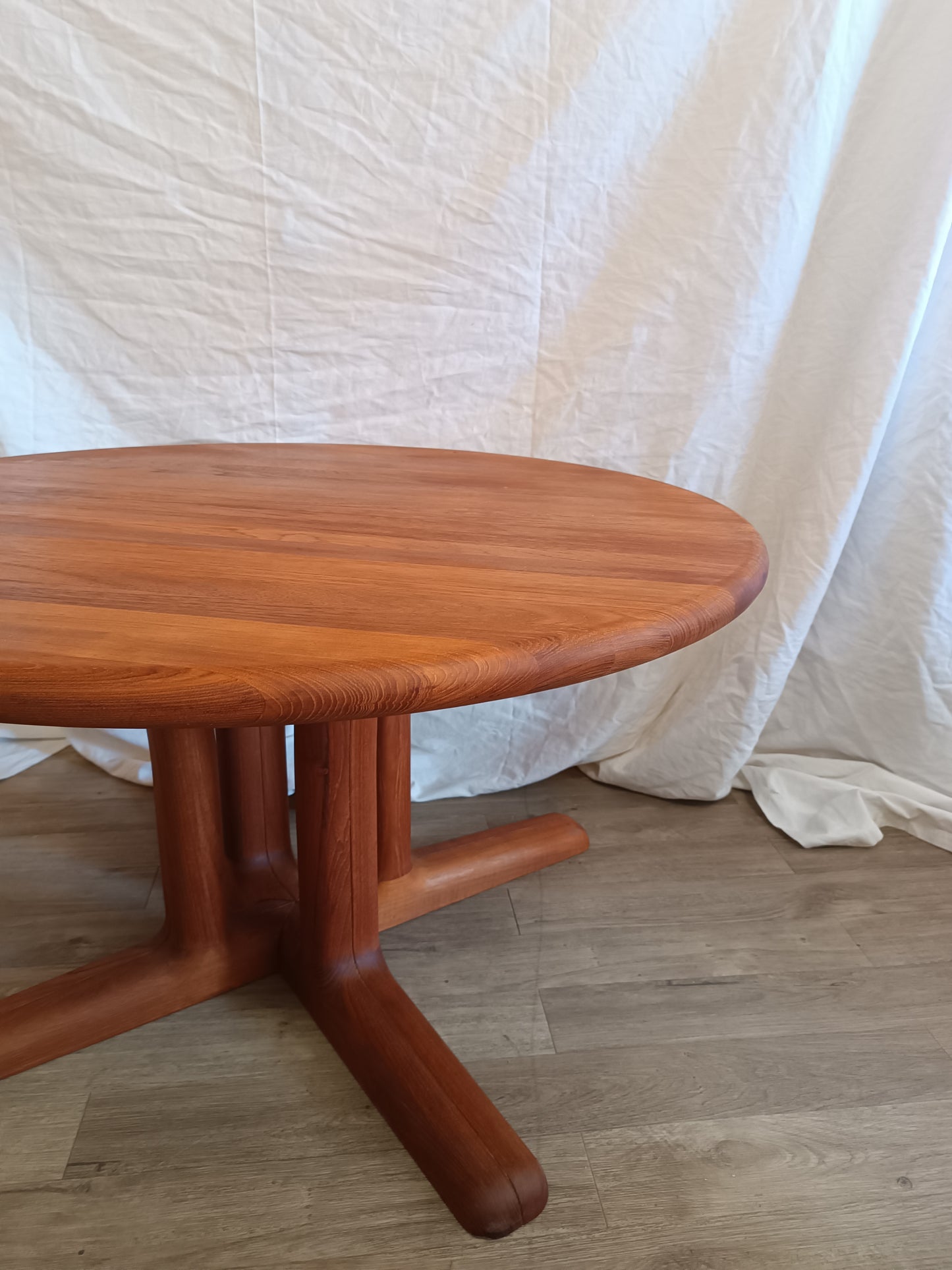 Table basse scandinave en teck massif