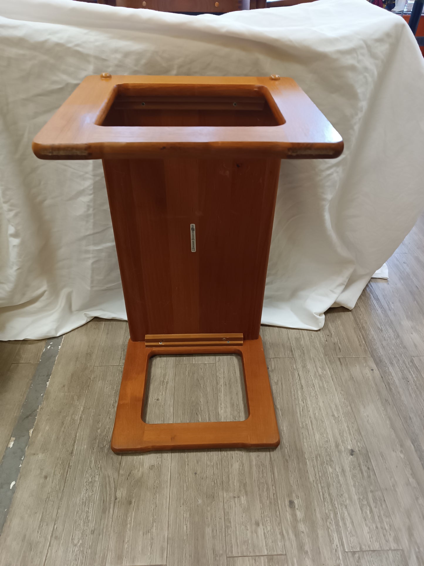 Sellette scandinave en teck années 70's