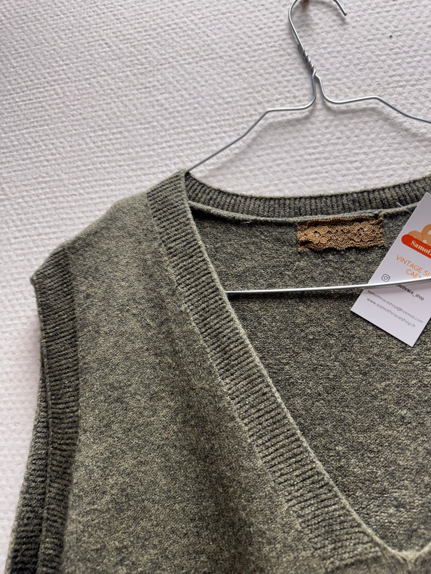 Pull sans manche