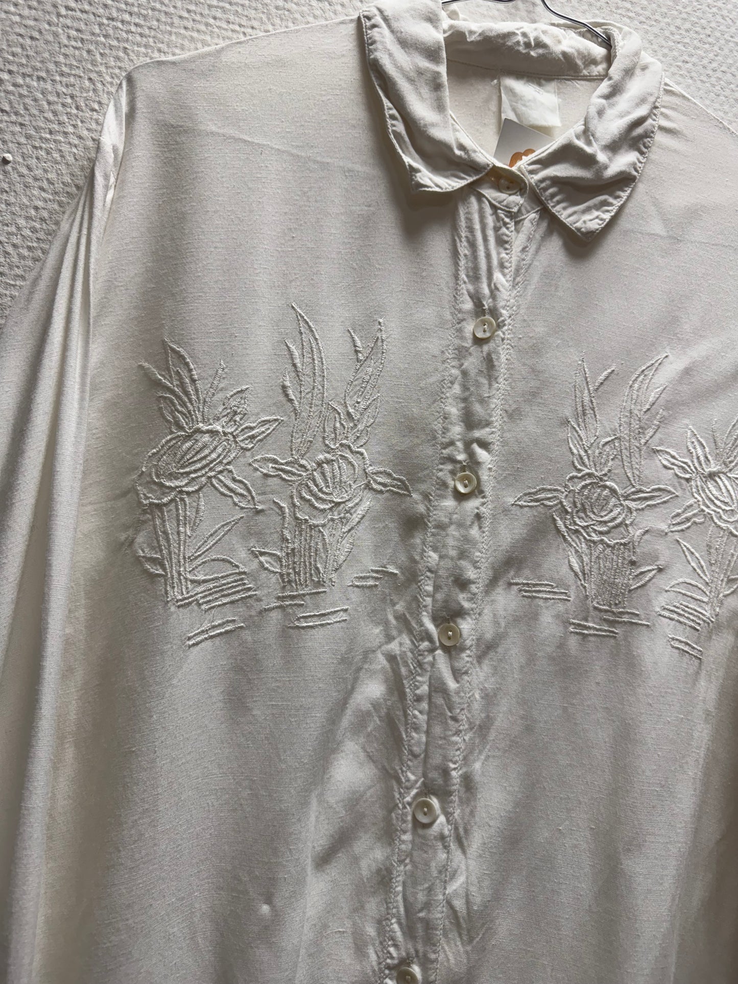 Chemise brodée