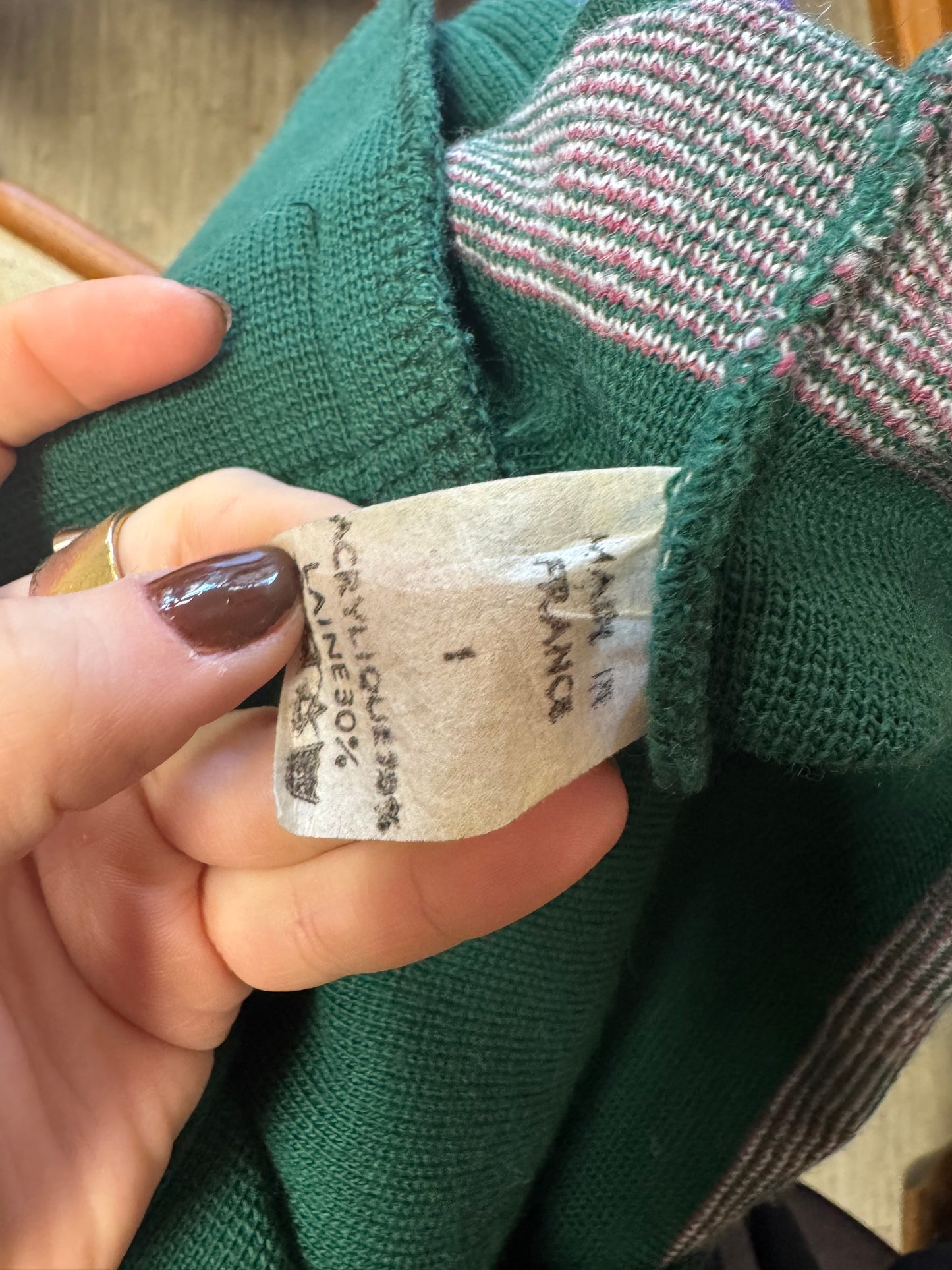 Cardigan vert à motifs