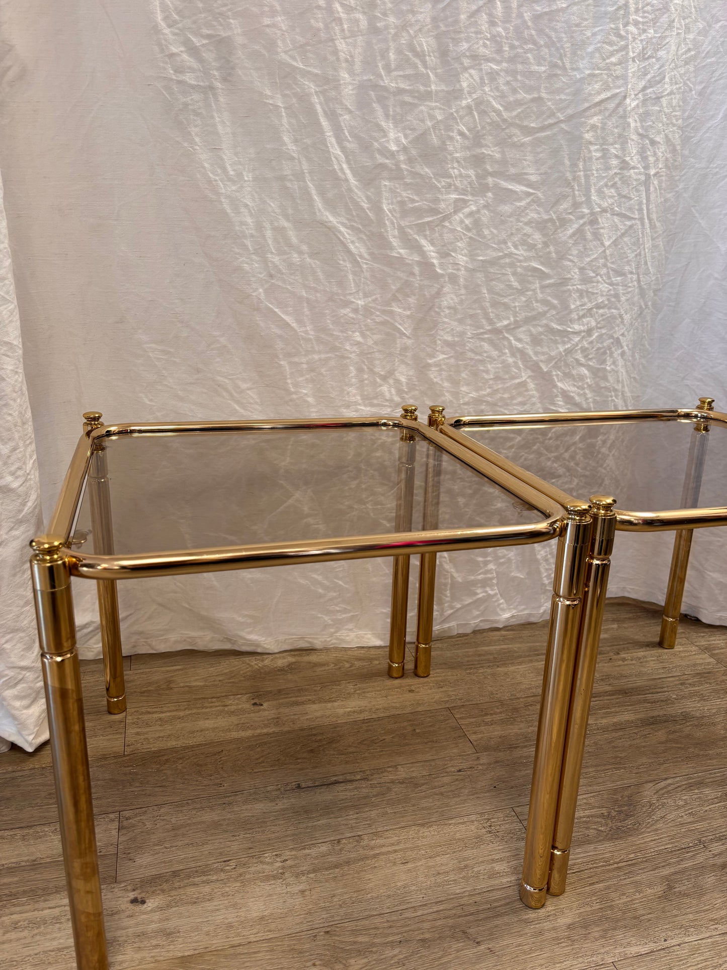 Table d'appoint doré