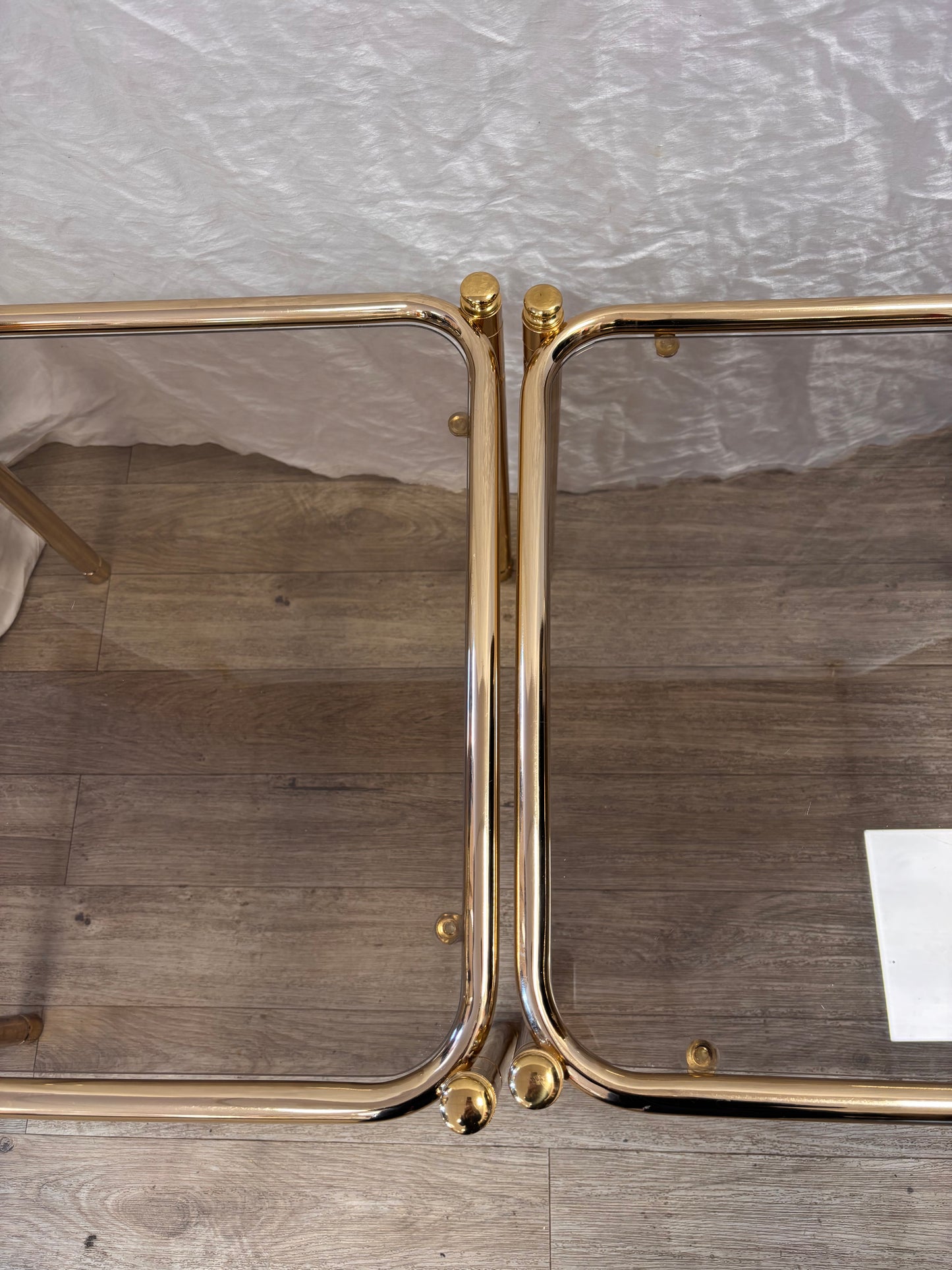 Table d'appoint doré