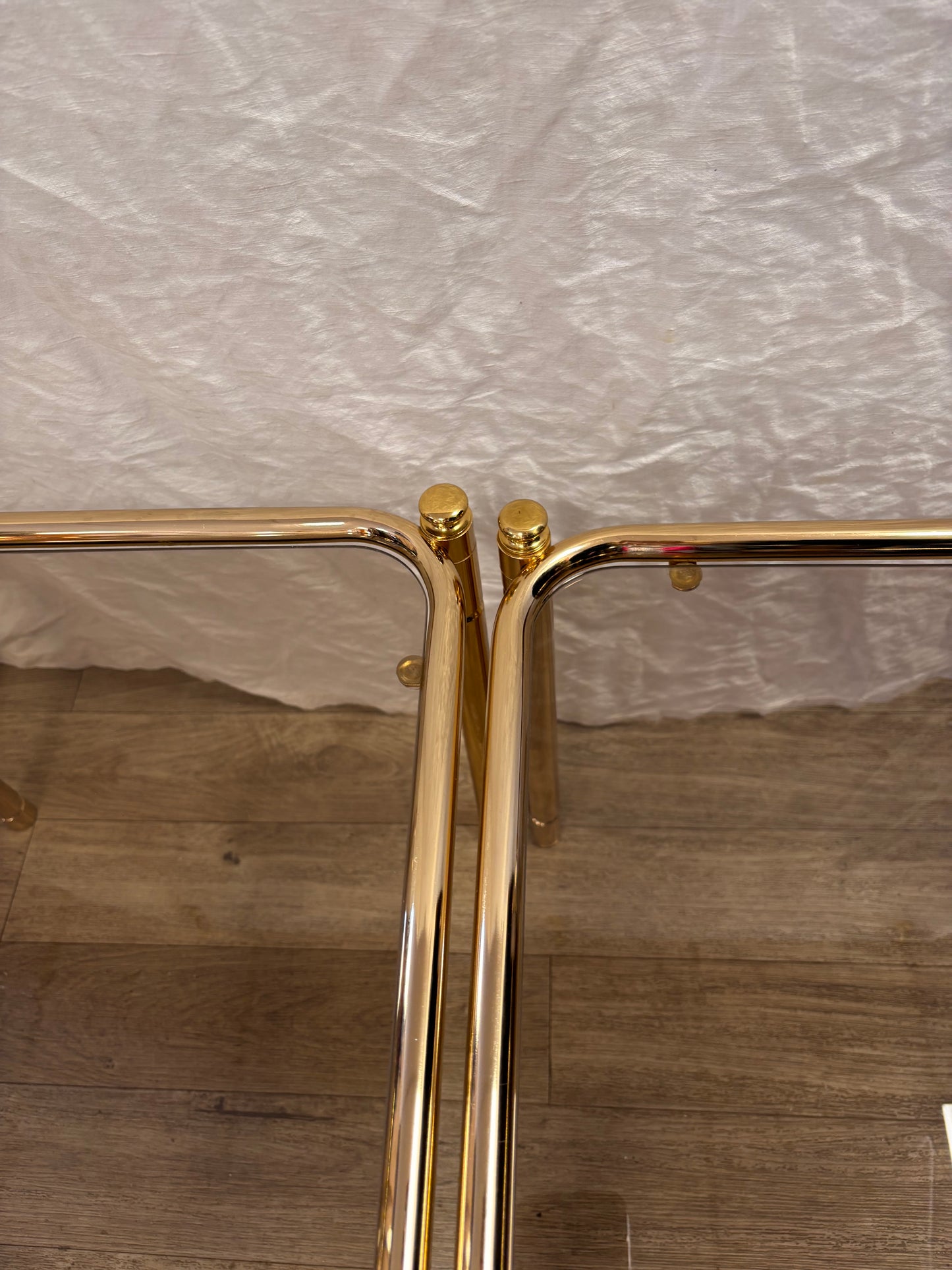 Table d'appoint doré