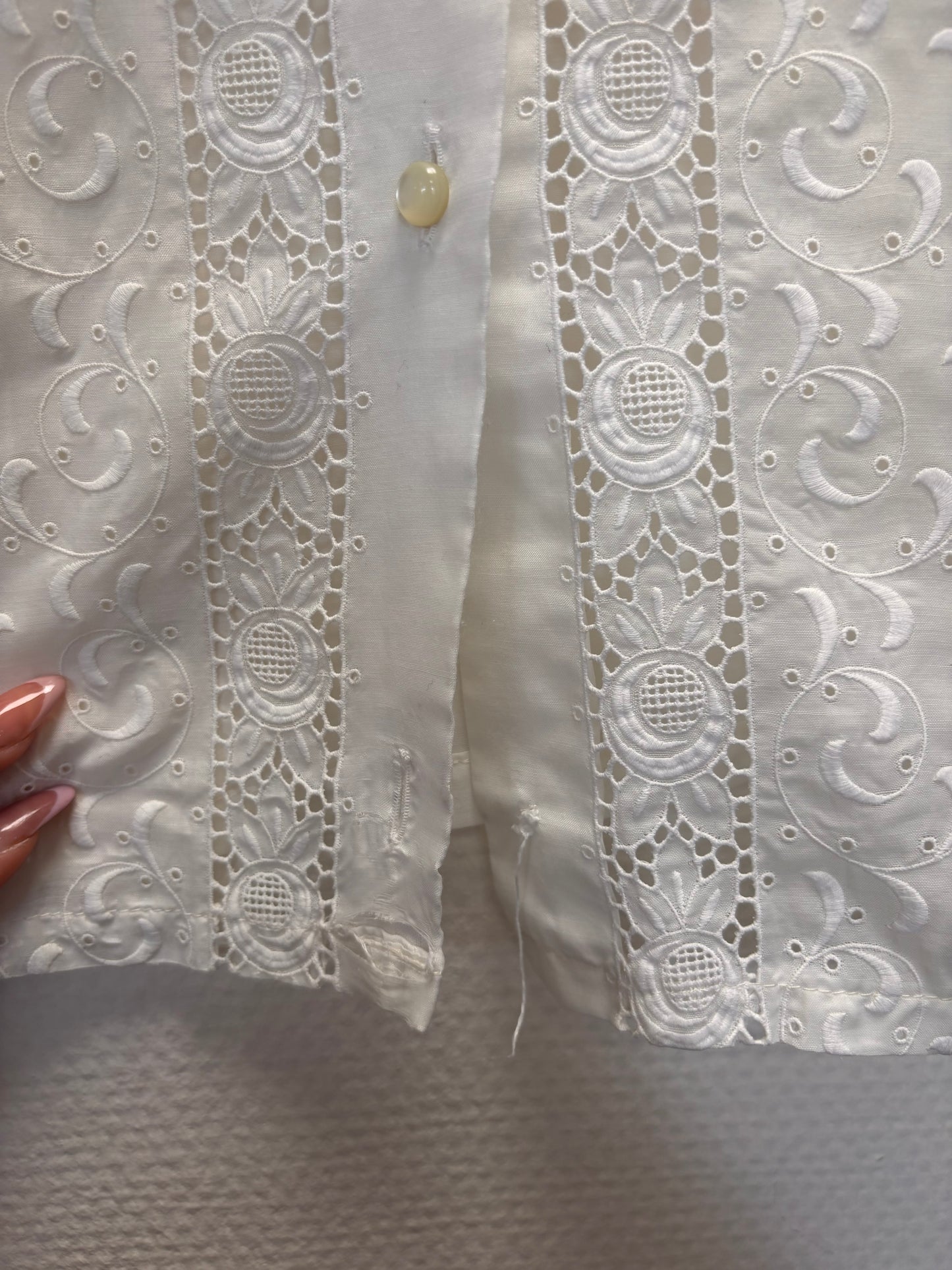 Chemise brodée