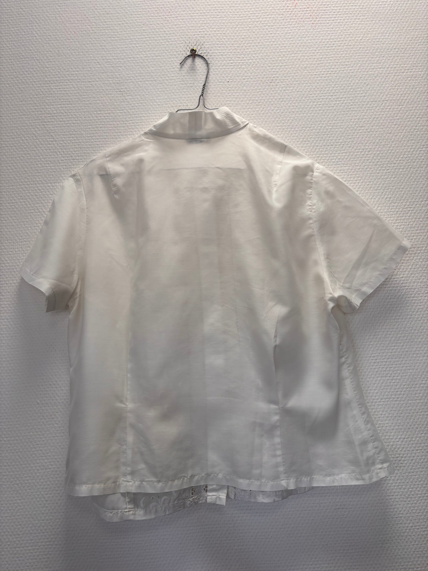 Chemise brodée