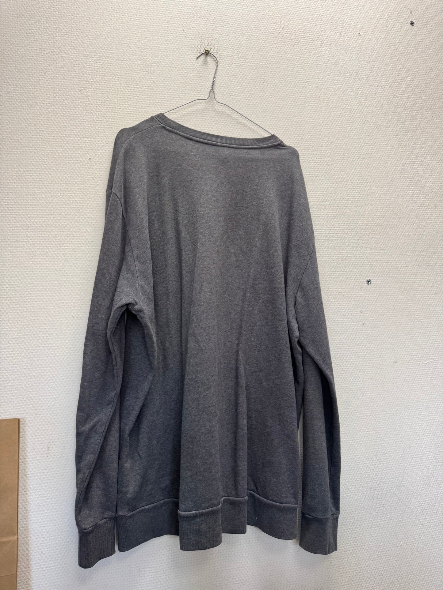 Sweat gris Carhartt