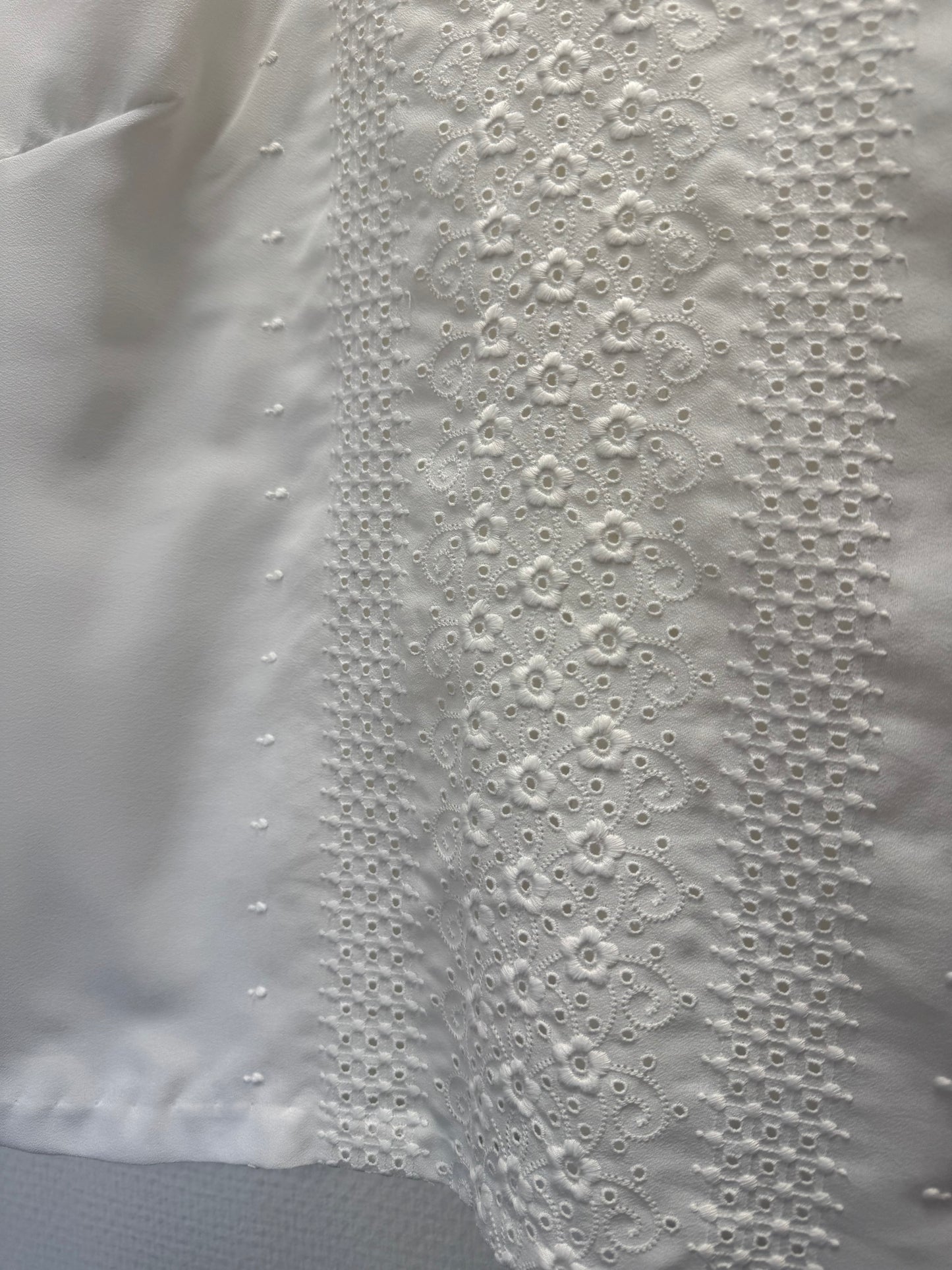 Blouse brodée