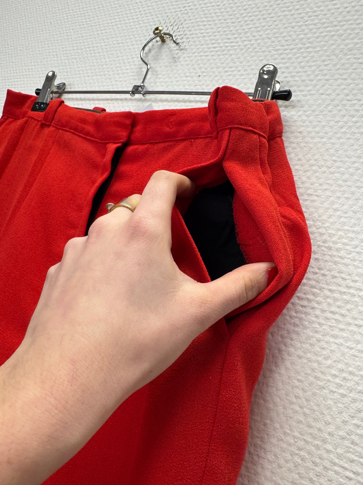 Pantalon de costume rouge