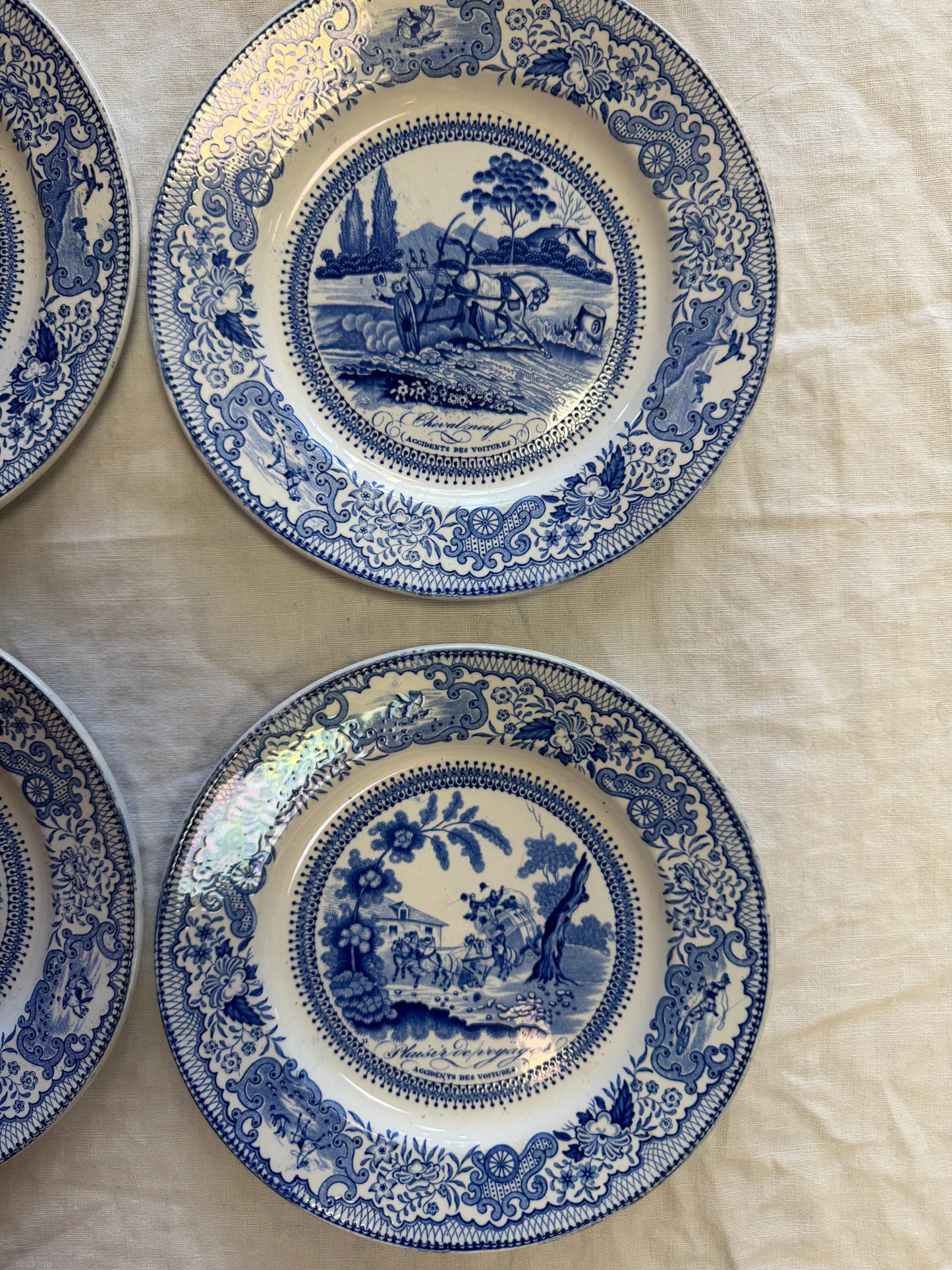 Assiettes à motifs Gien