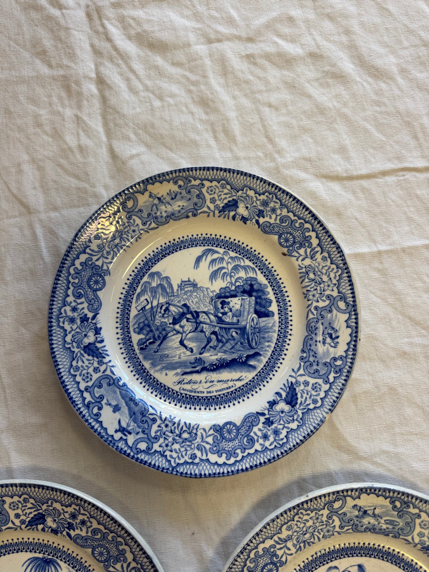 Assiettes à motifs Gien