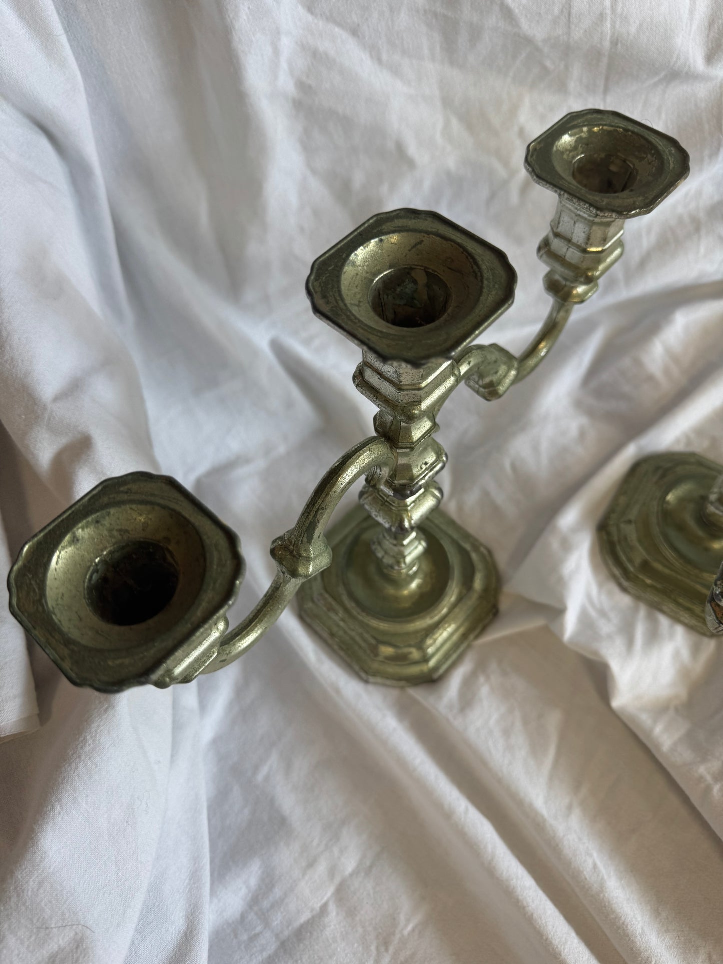 Bougeoirs en métal