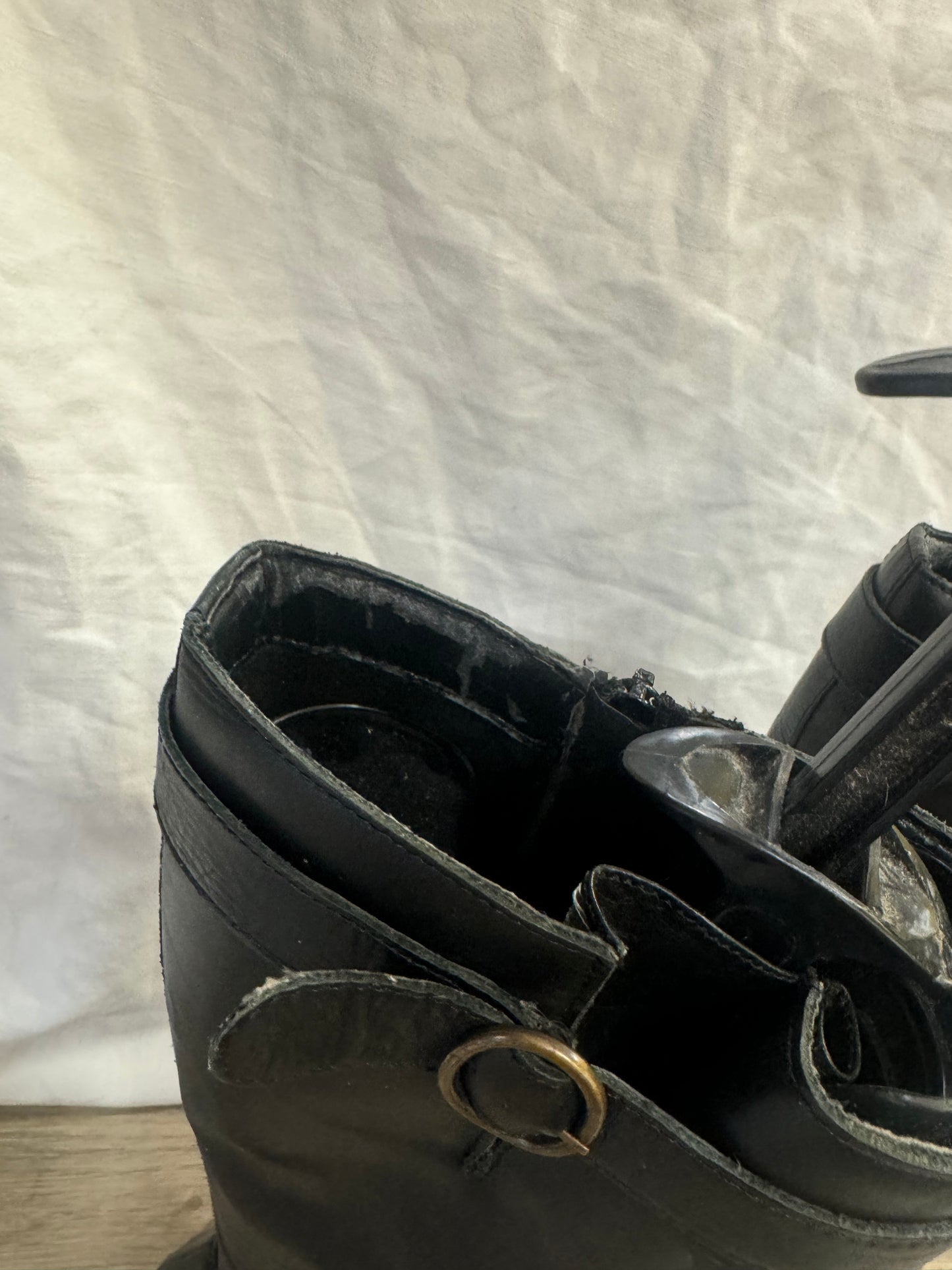 Bottes en cuir noir