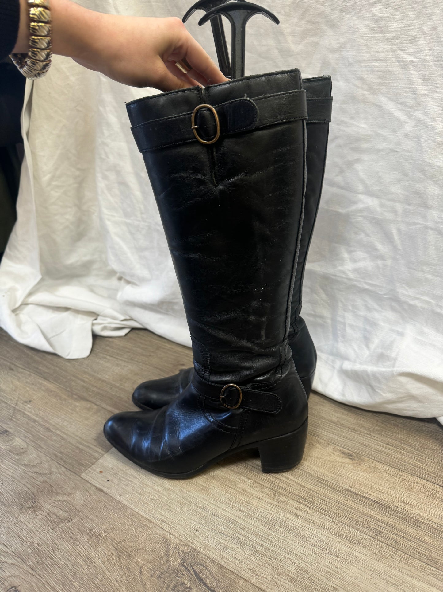 Bottes en cuir noir