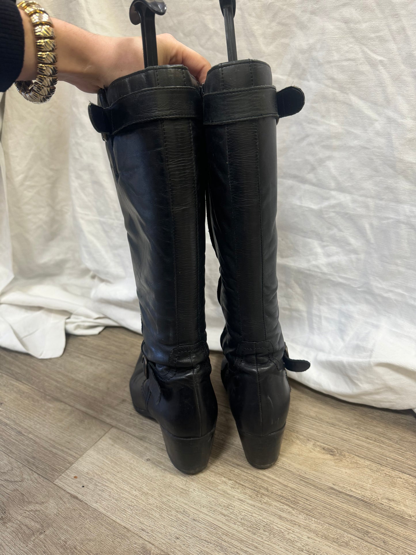 Bottes en cuir noir