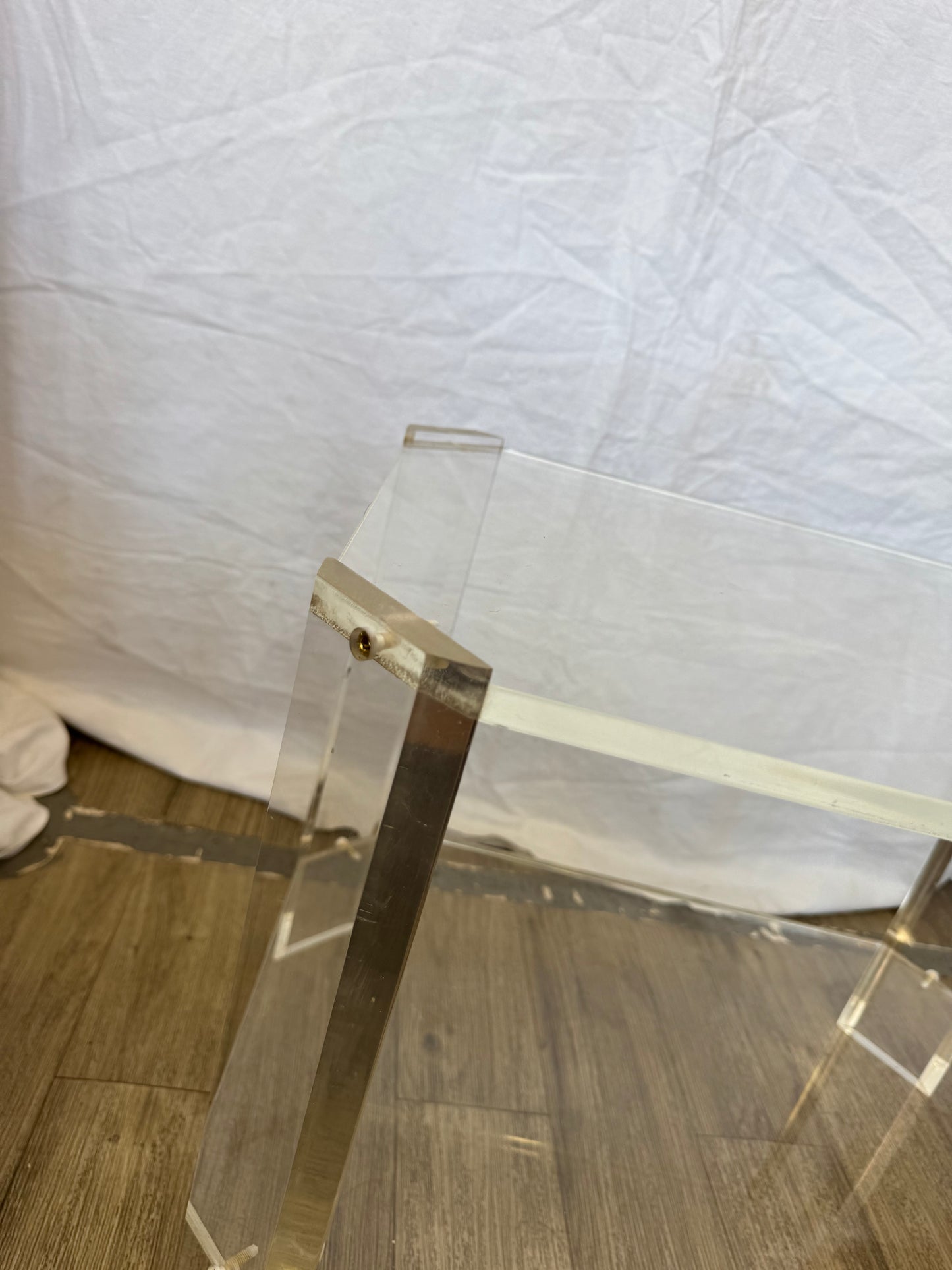 Desserte en plexiglas