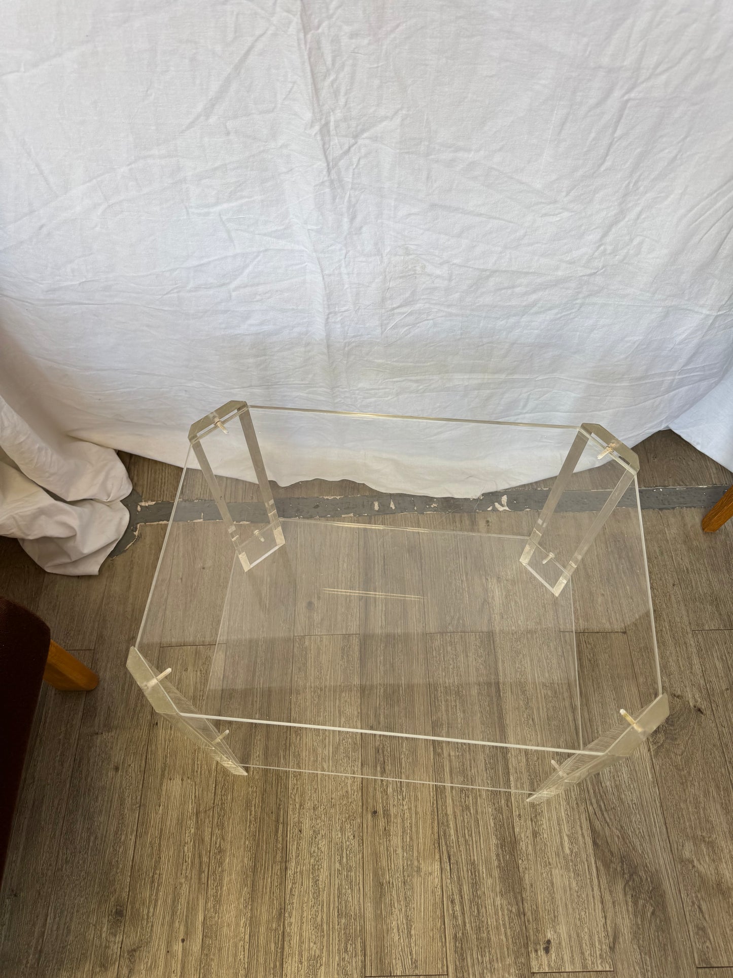 Desserte en plexiglas