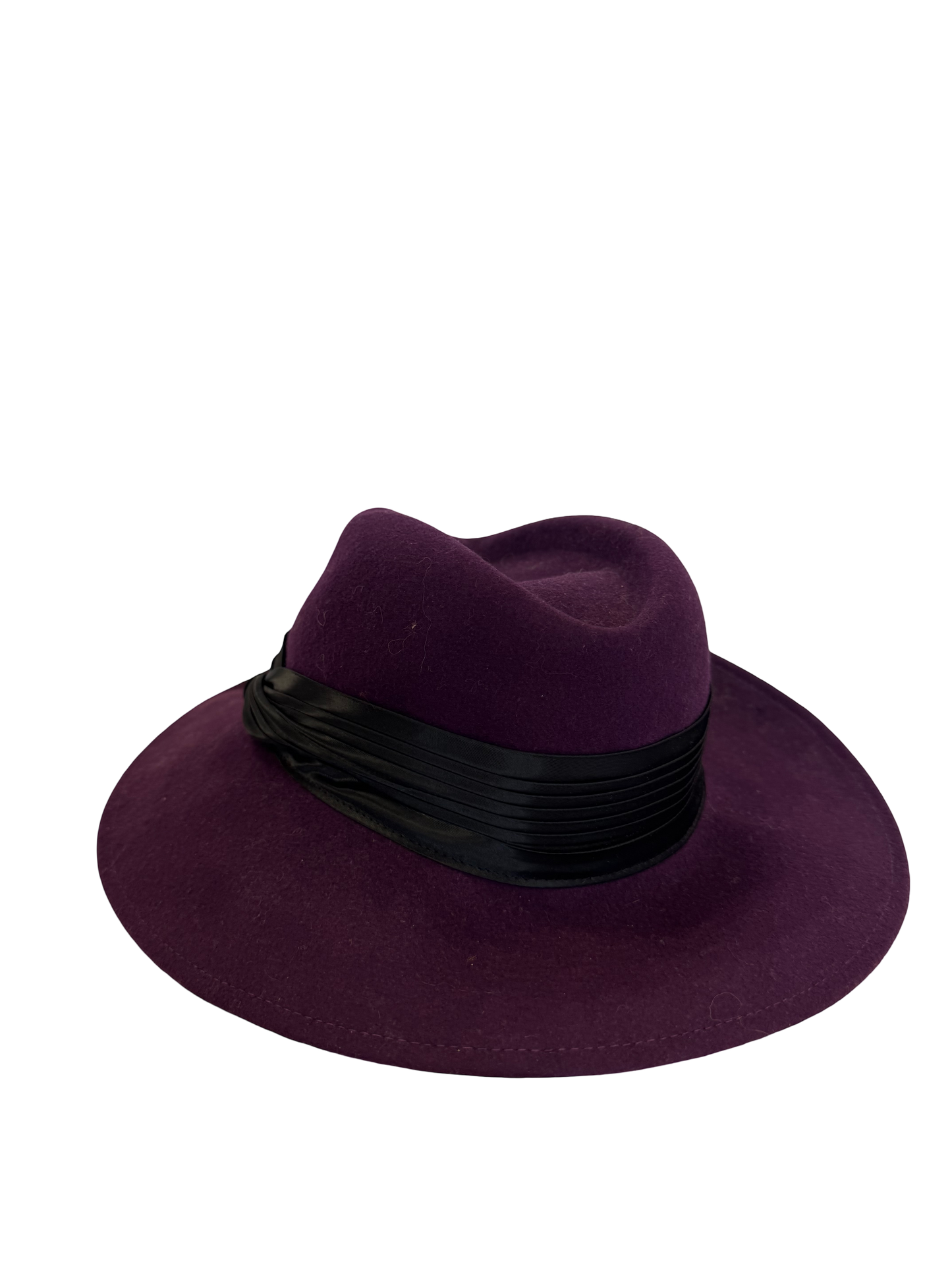 Chapeau en laine violet