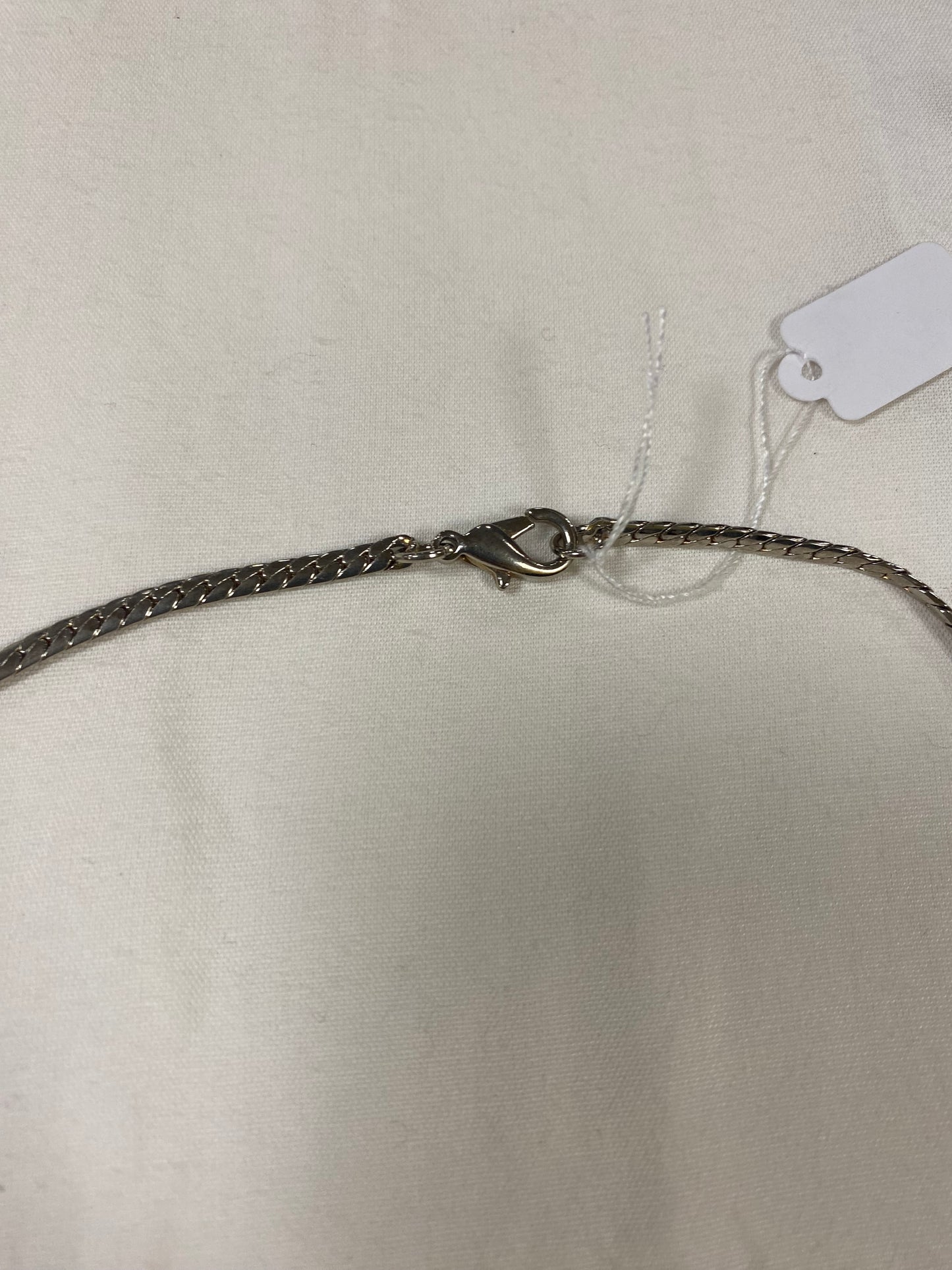 Collier en métal