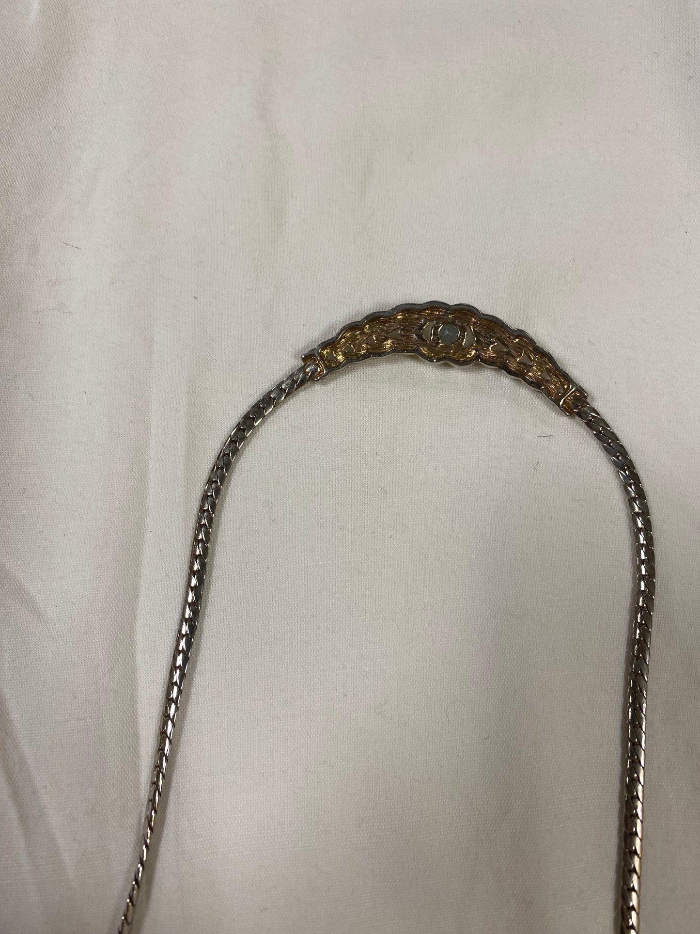 Collier en métal