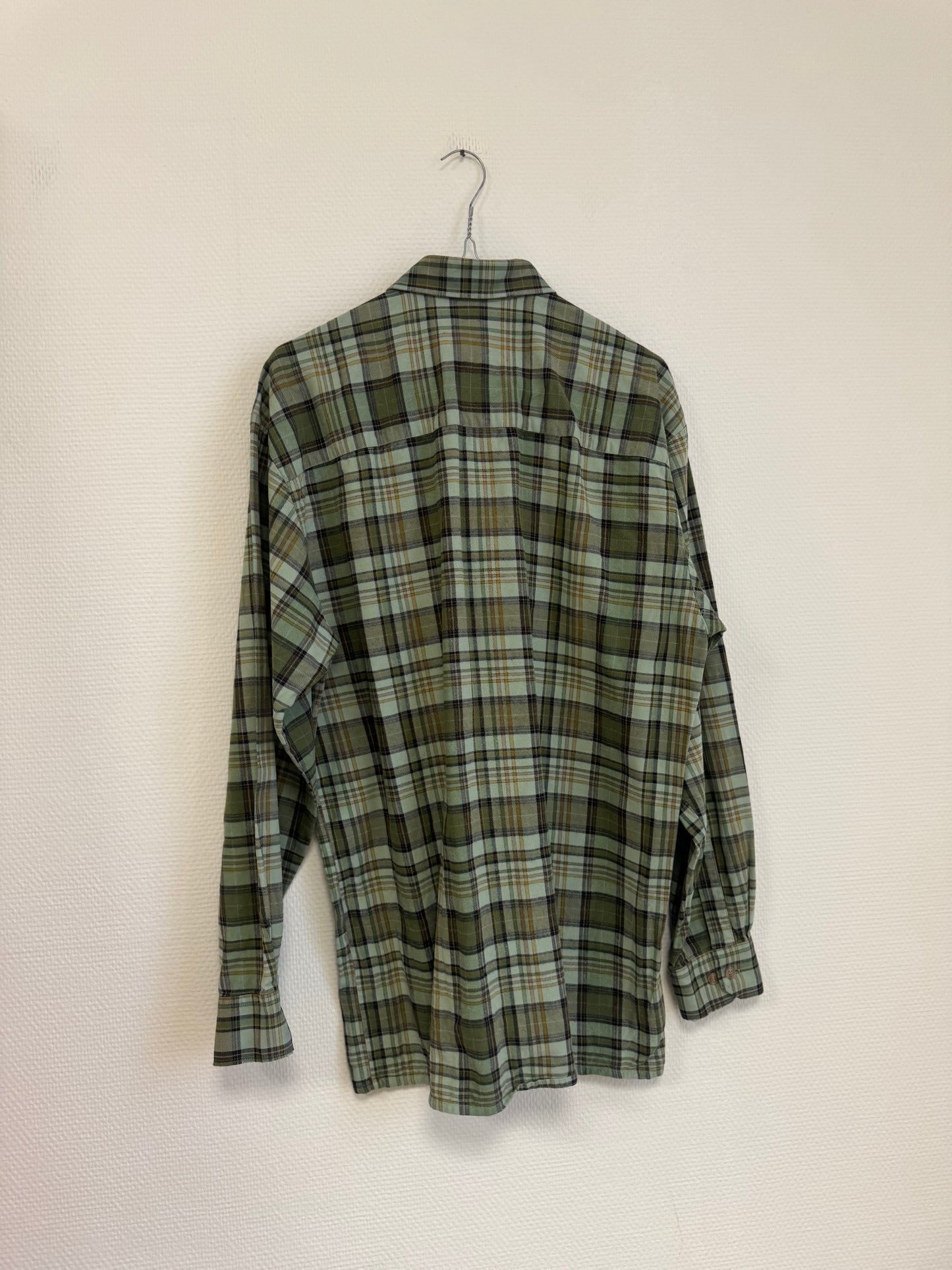Chemise à carreaux