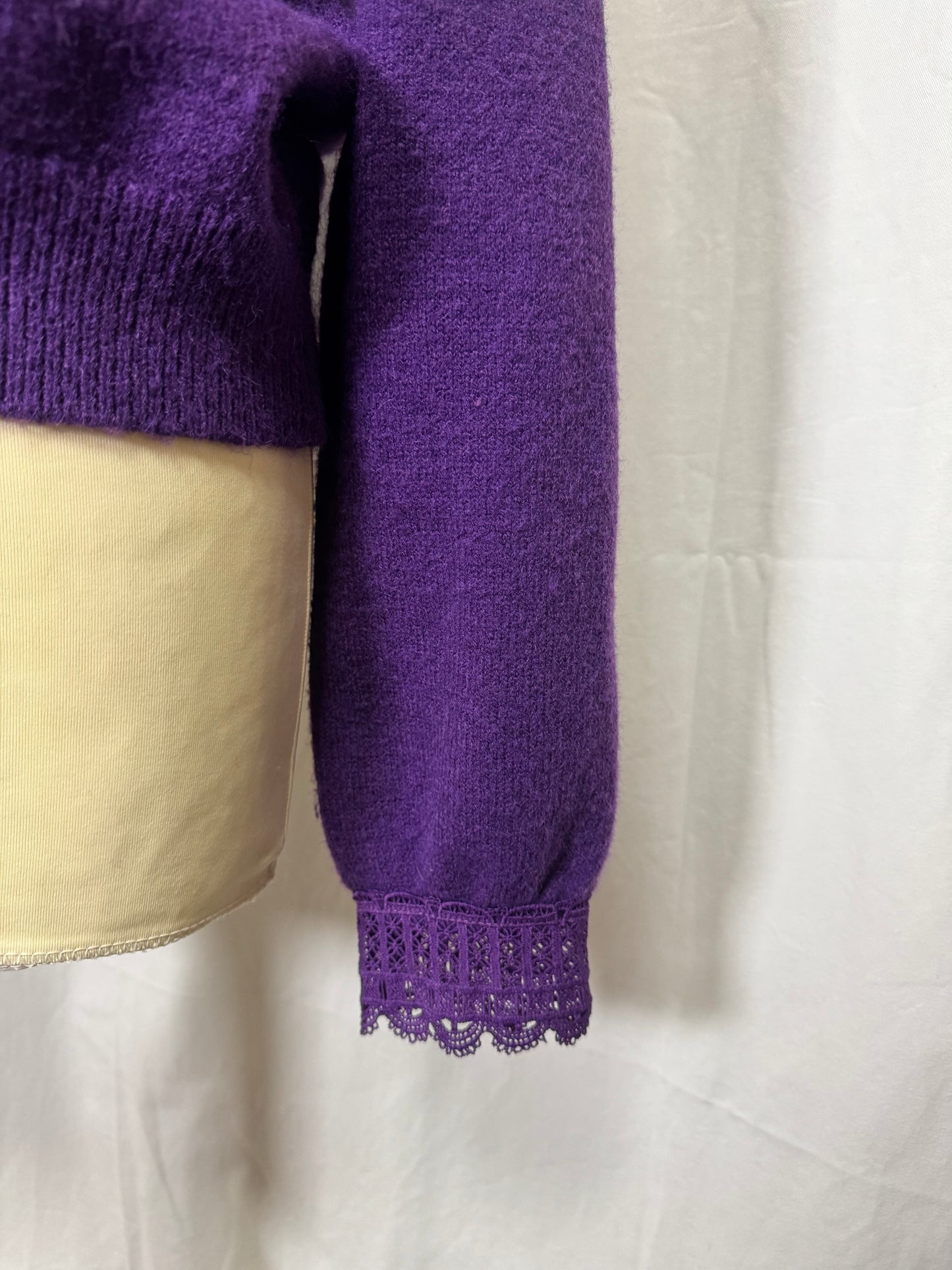 Cardigan violet
