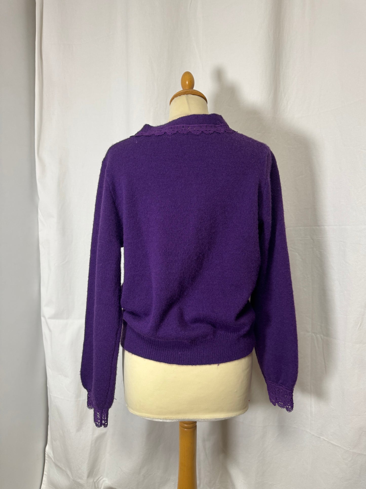 Cardigan violet