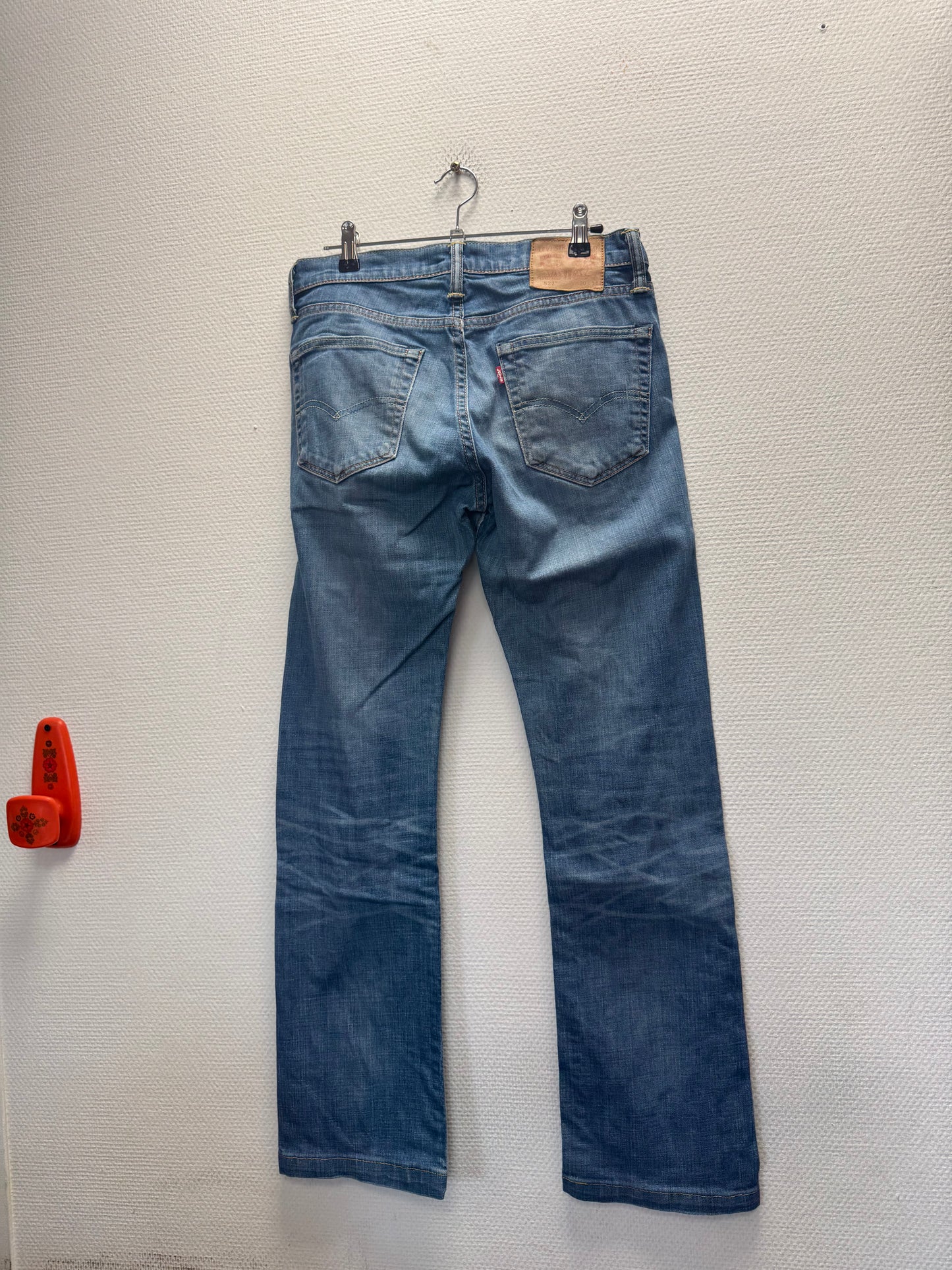 Jean Levis 527