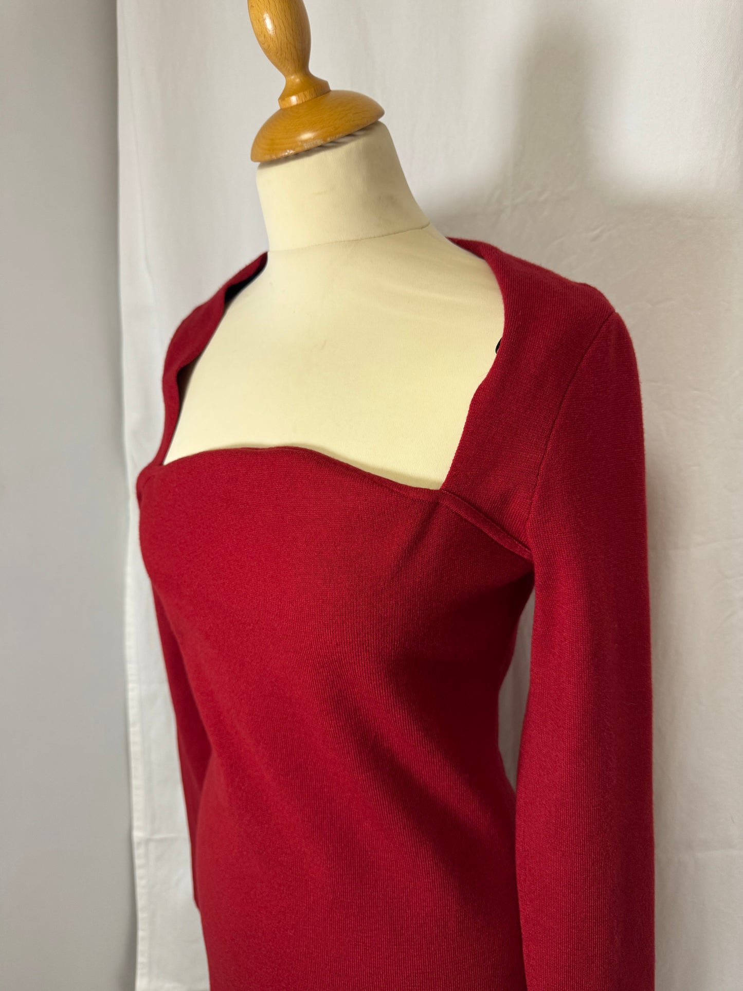 Robe en maille rouge
