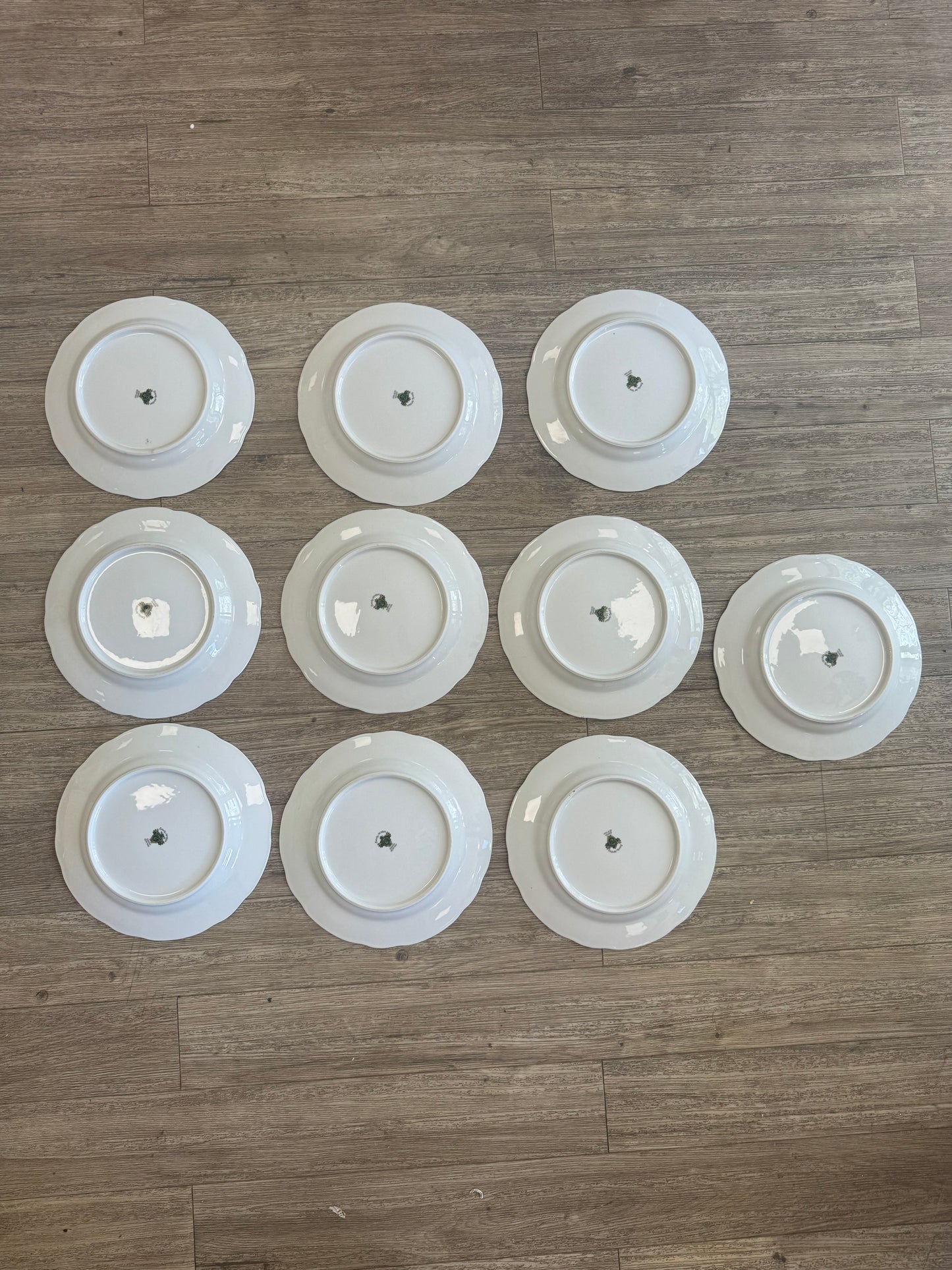 Assiettes à fleurs