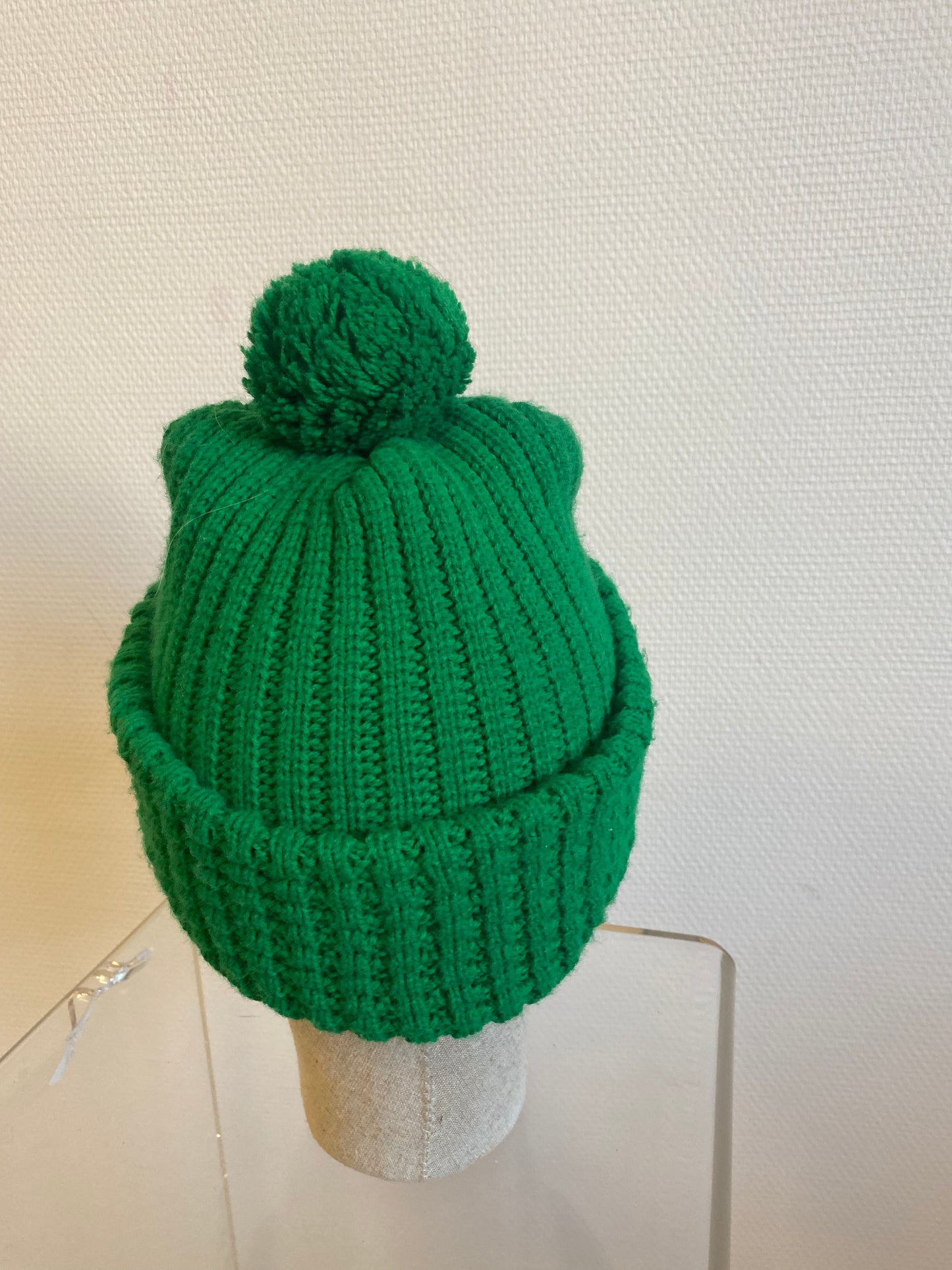 Bonnet en maille vert