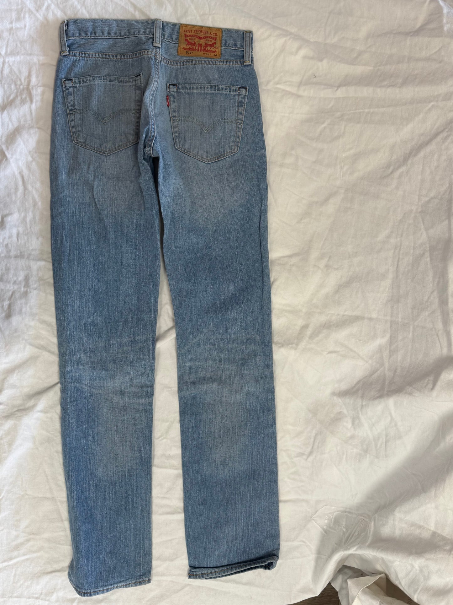 Jean Levis 511 W28 L34