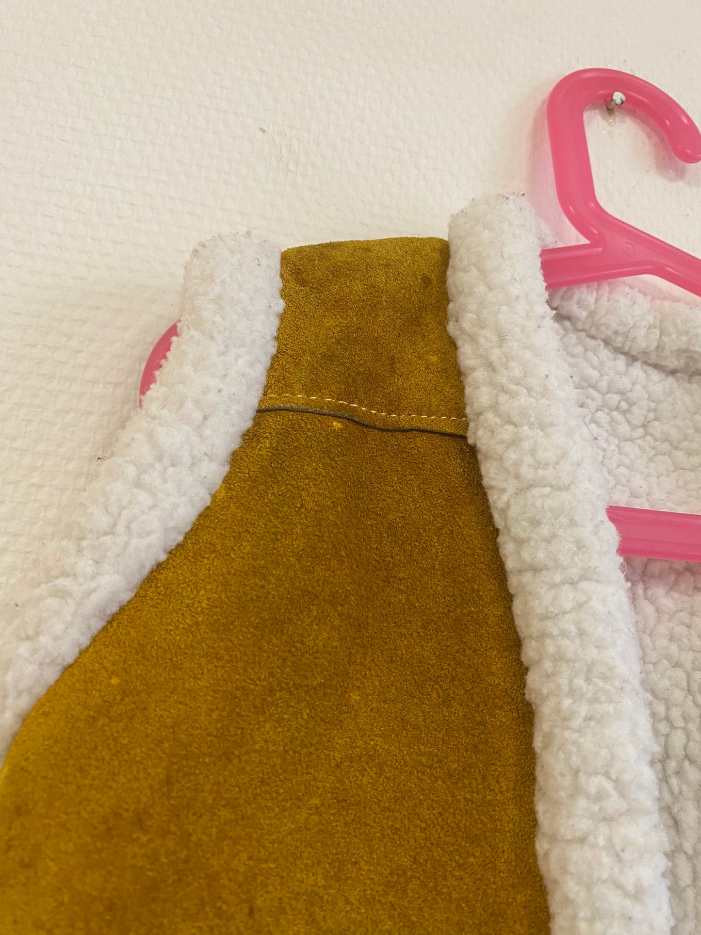 Gilet en peau lainée synthétique