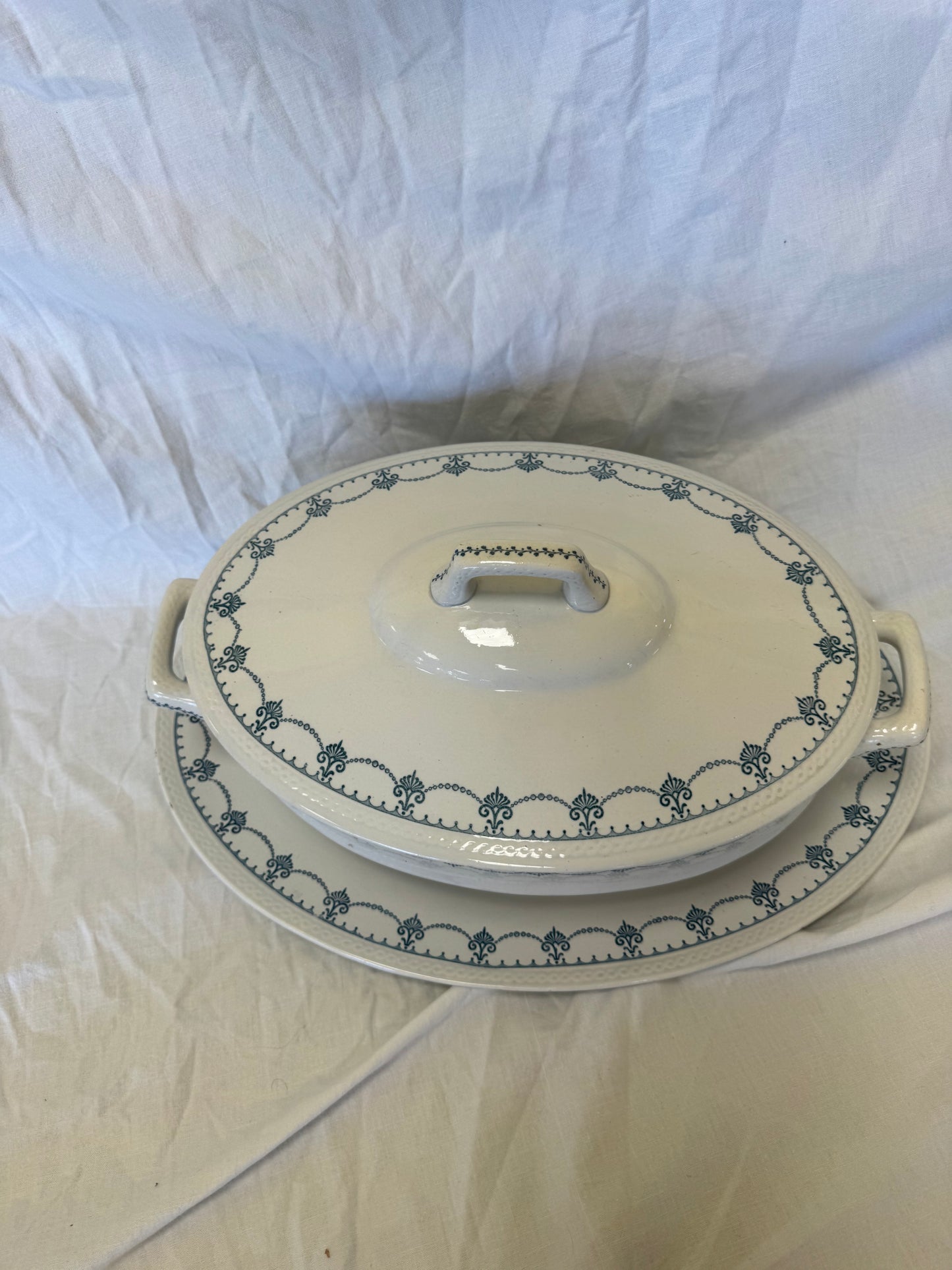 Soupière en porcelaine