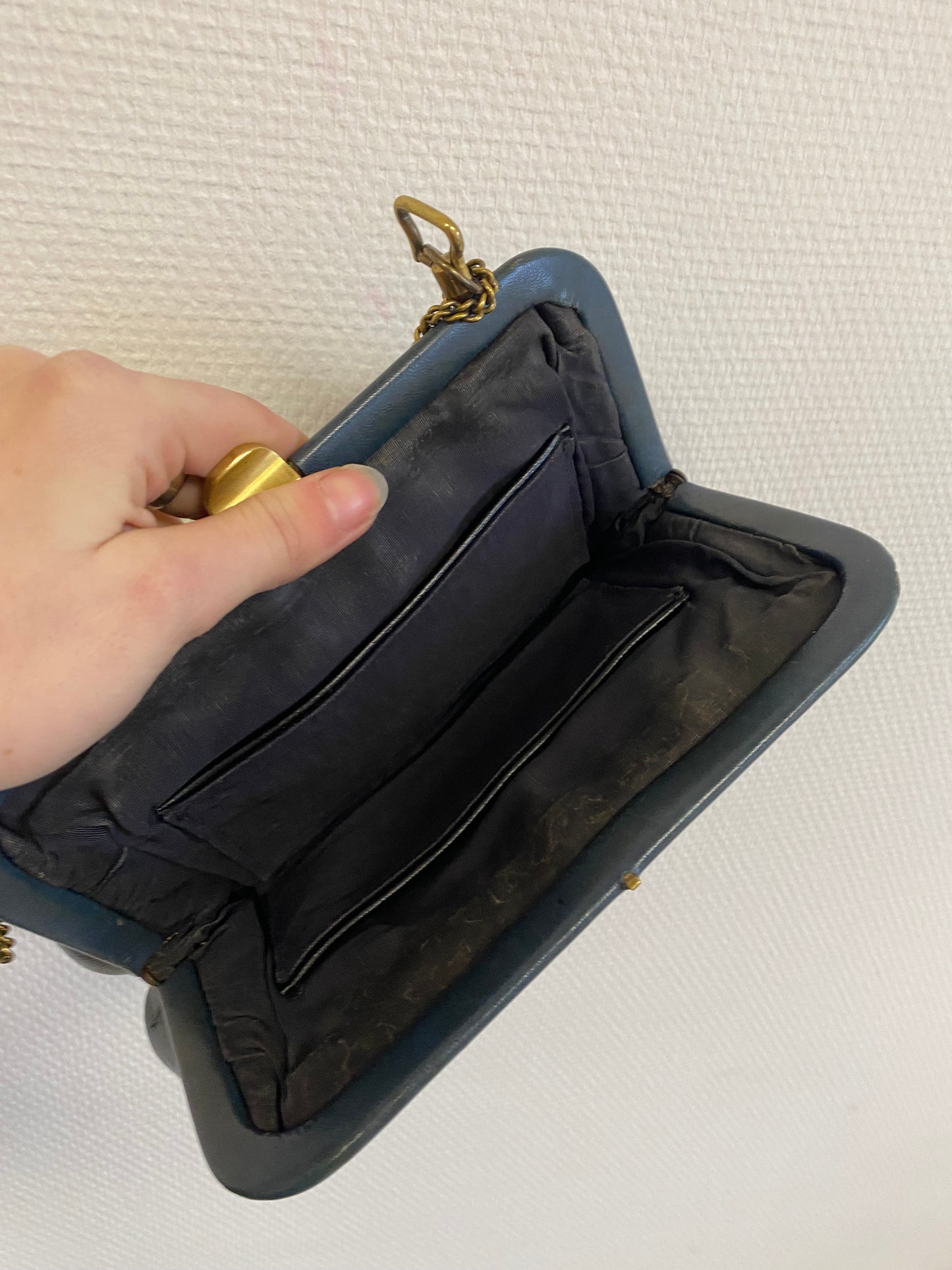 Sac à main bleu en cuir