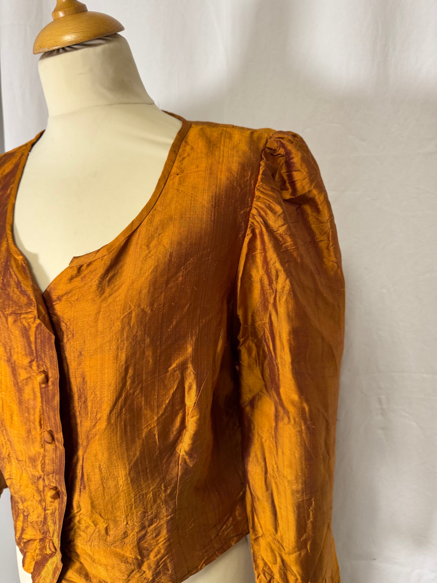 Chemise en soie orange