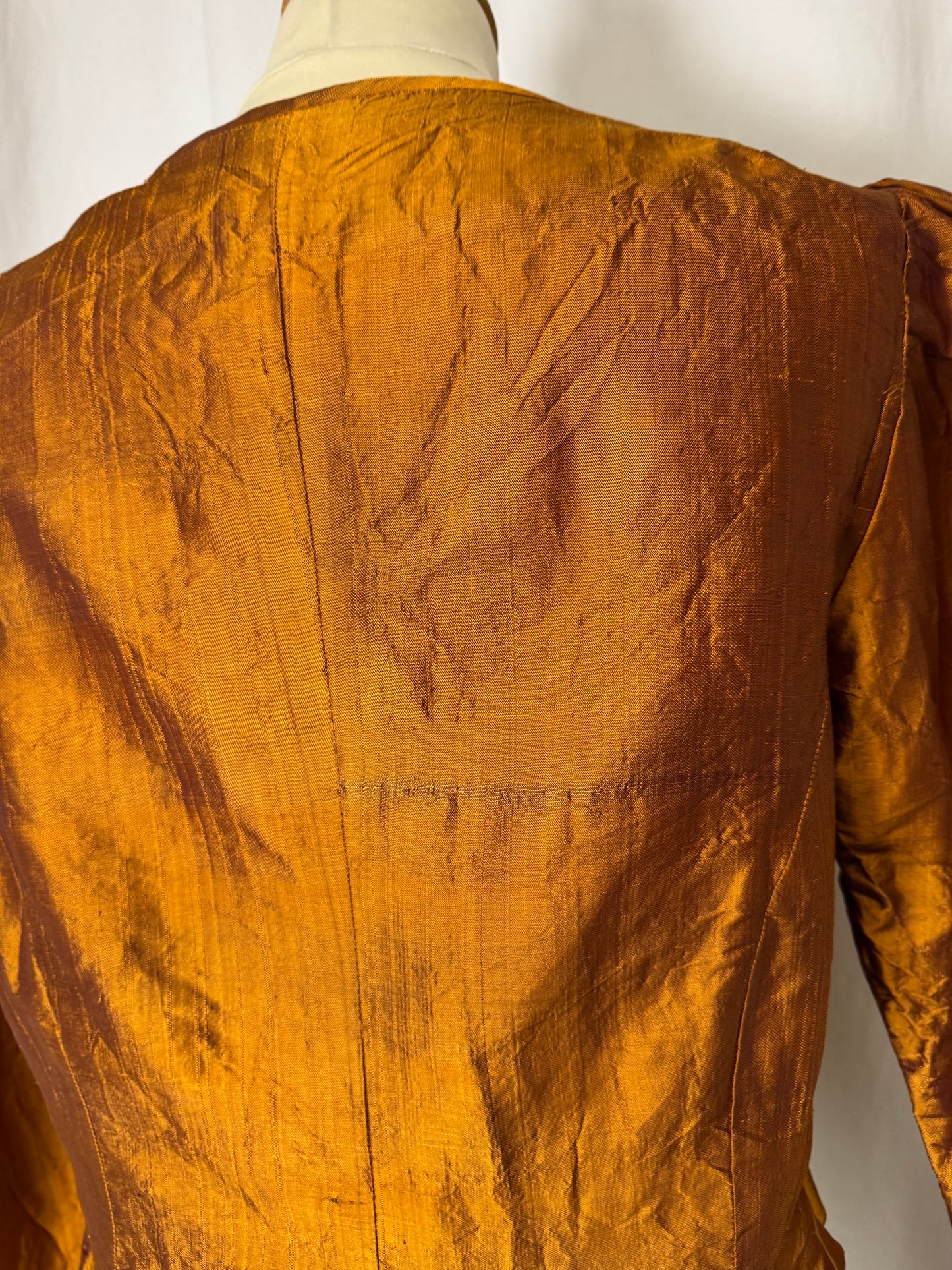 Chemise en soie orange