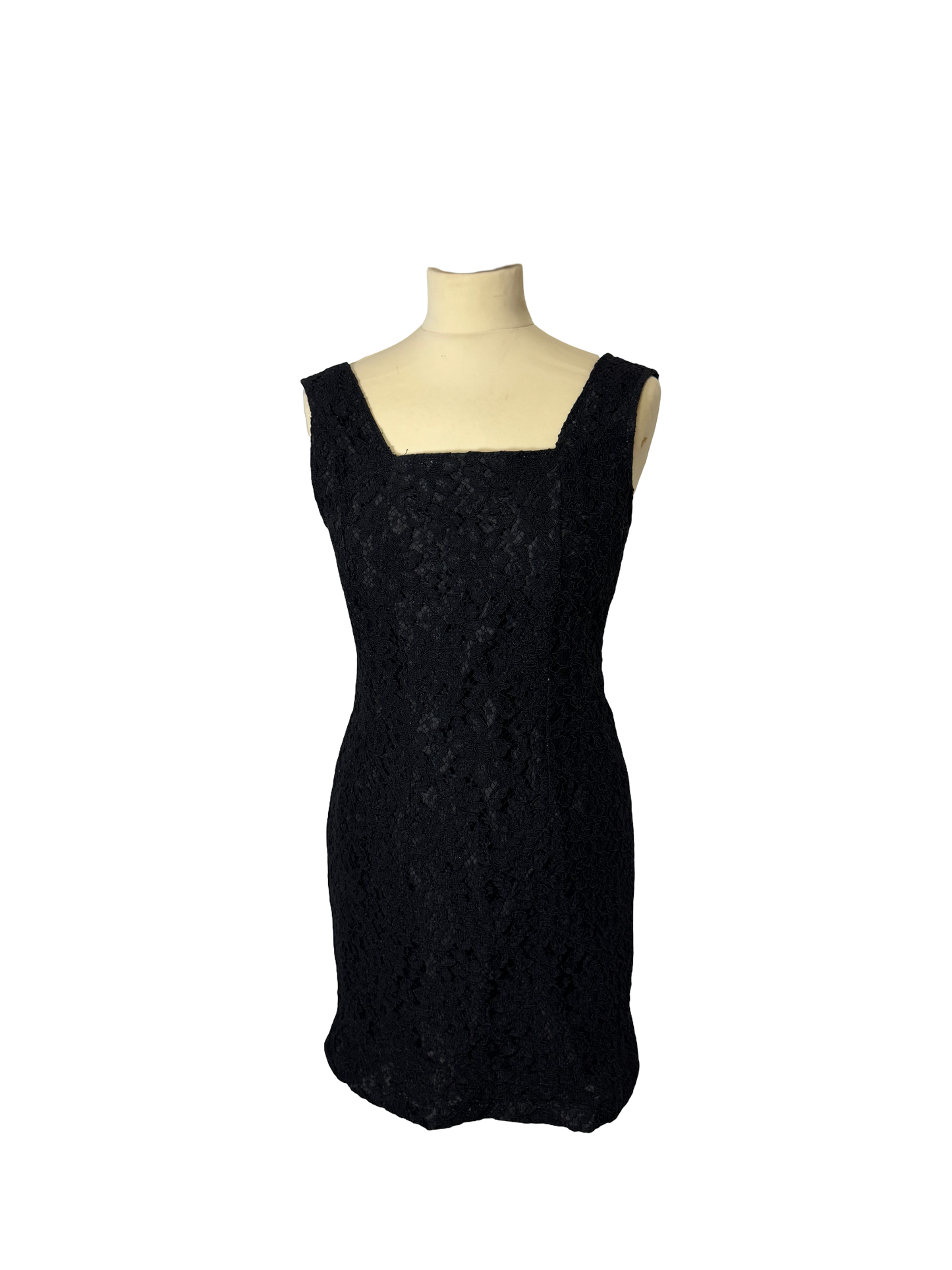 Robe courte en dentelle