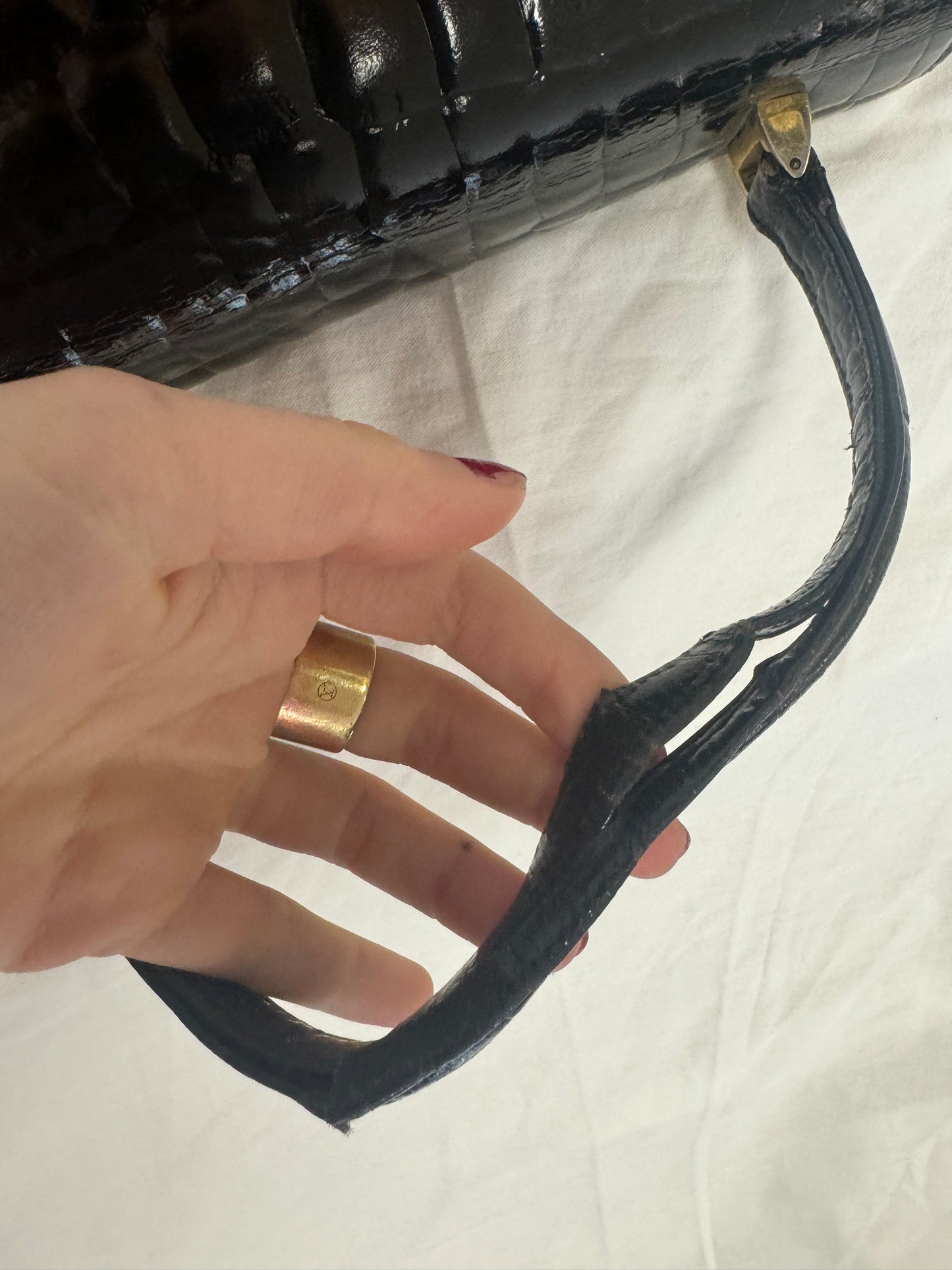 Sac à main vernis