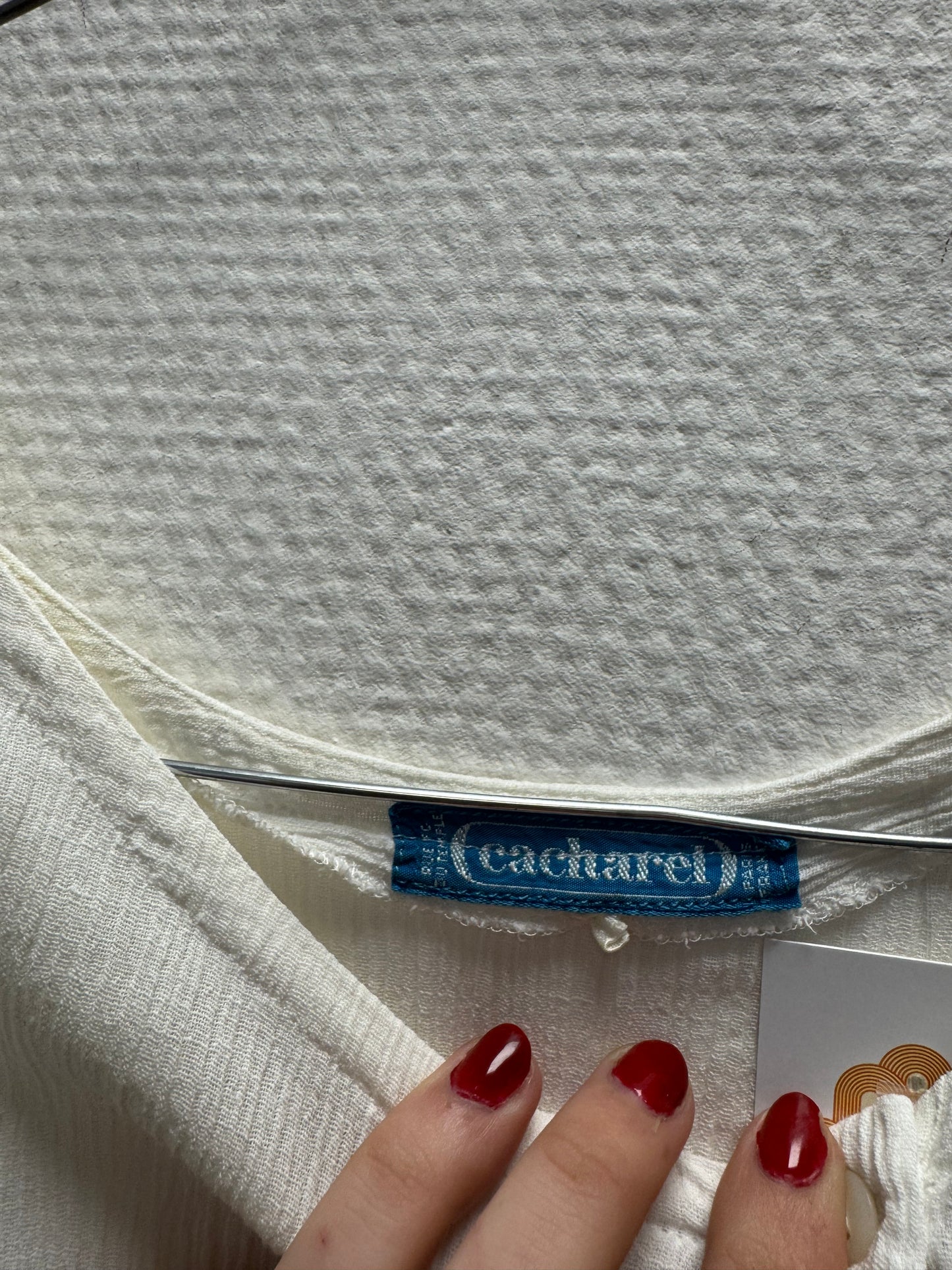 Robe blanche Cacharel