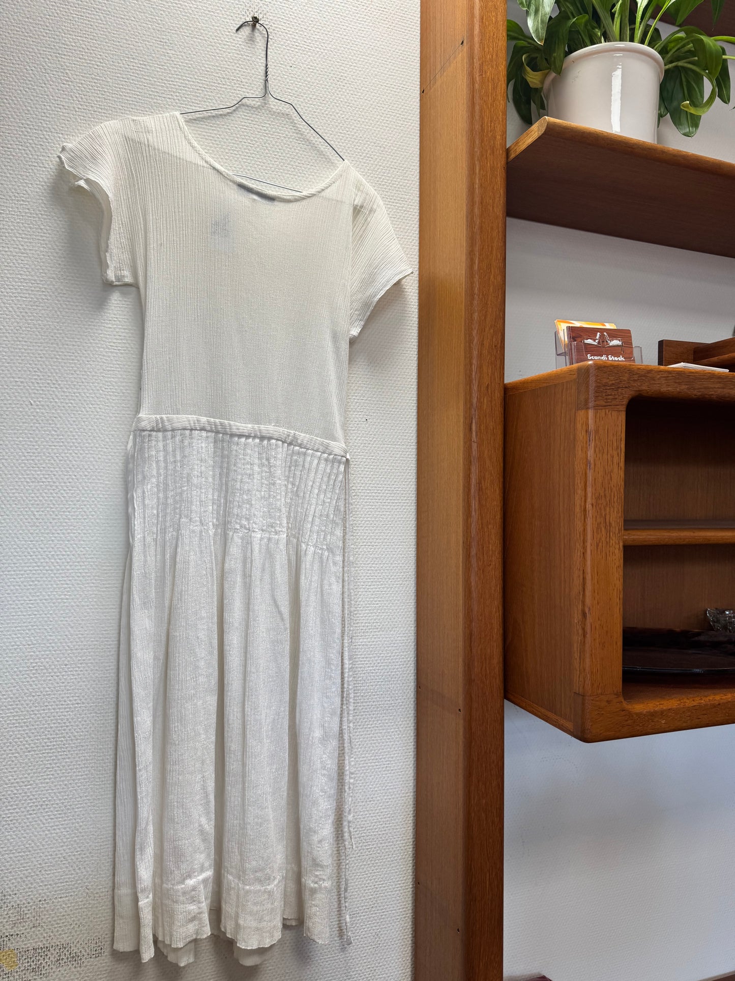Robe blanche Cacharel