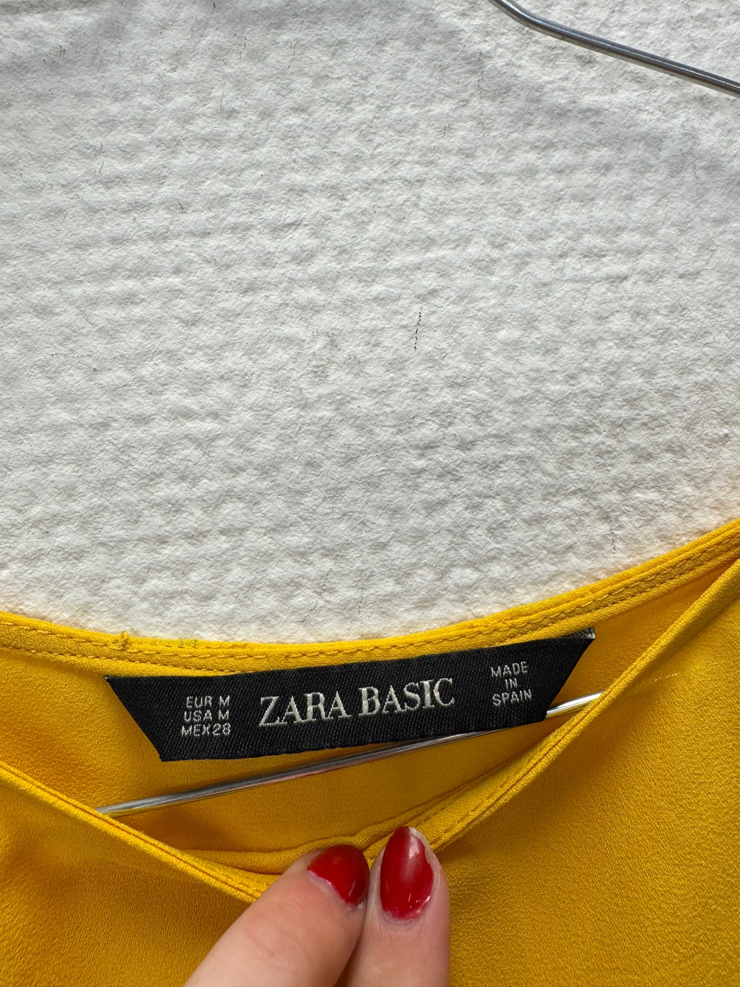 Blouse drapée jaune
