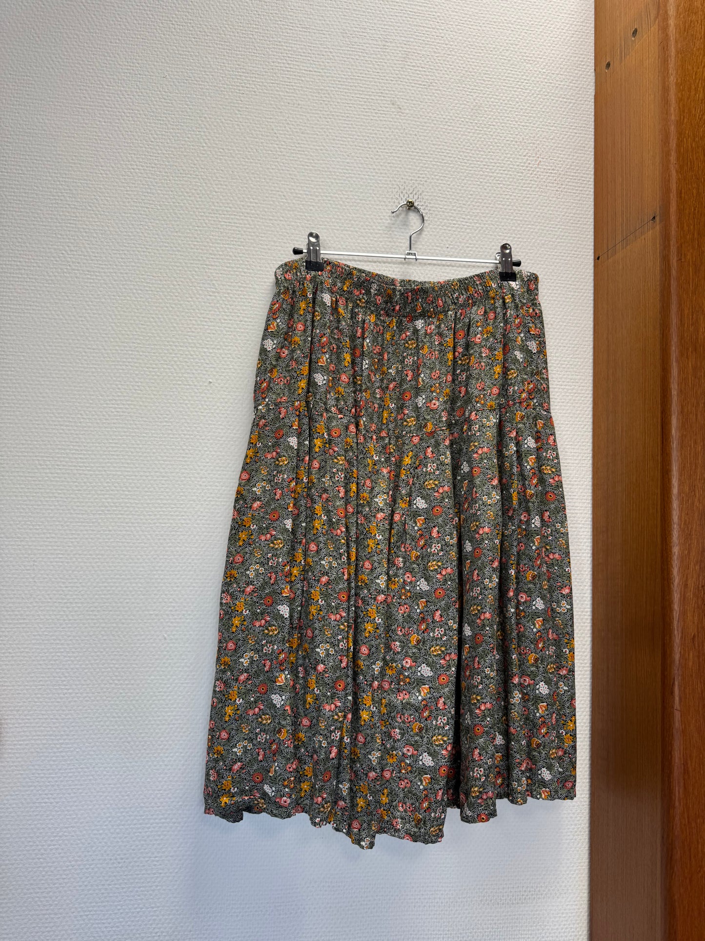 Jupe à fleurs
